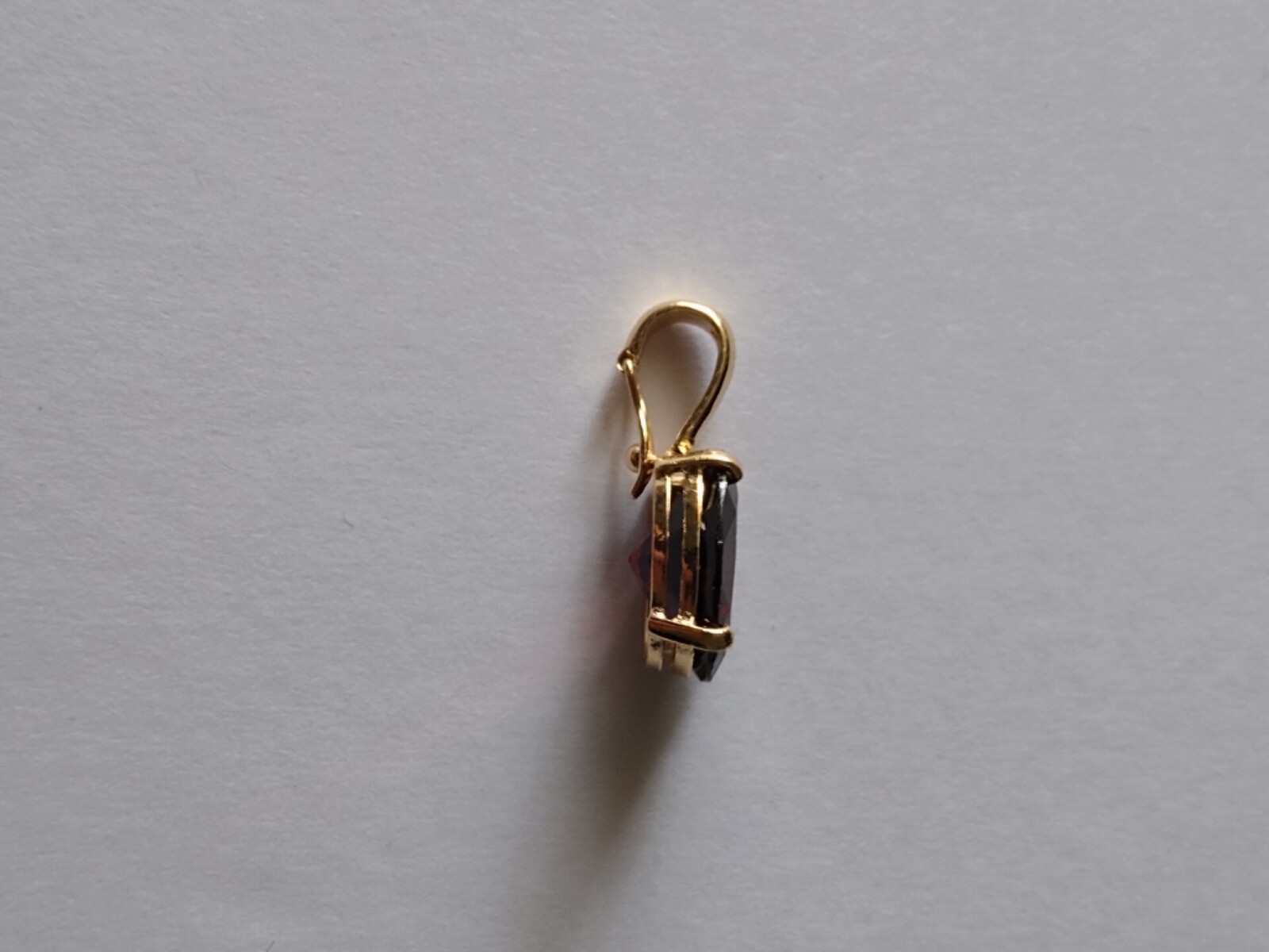 14k Yellow Gold CGA-Certified Garnet Enhancer Pendant