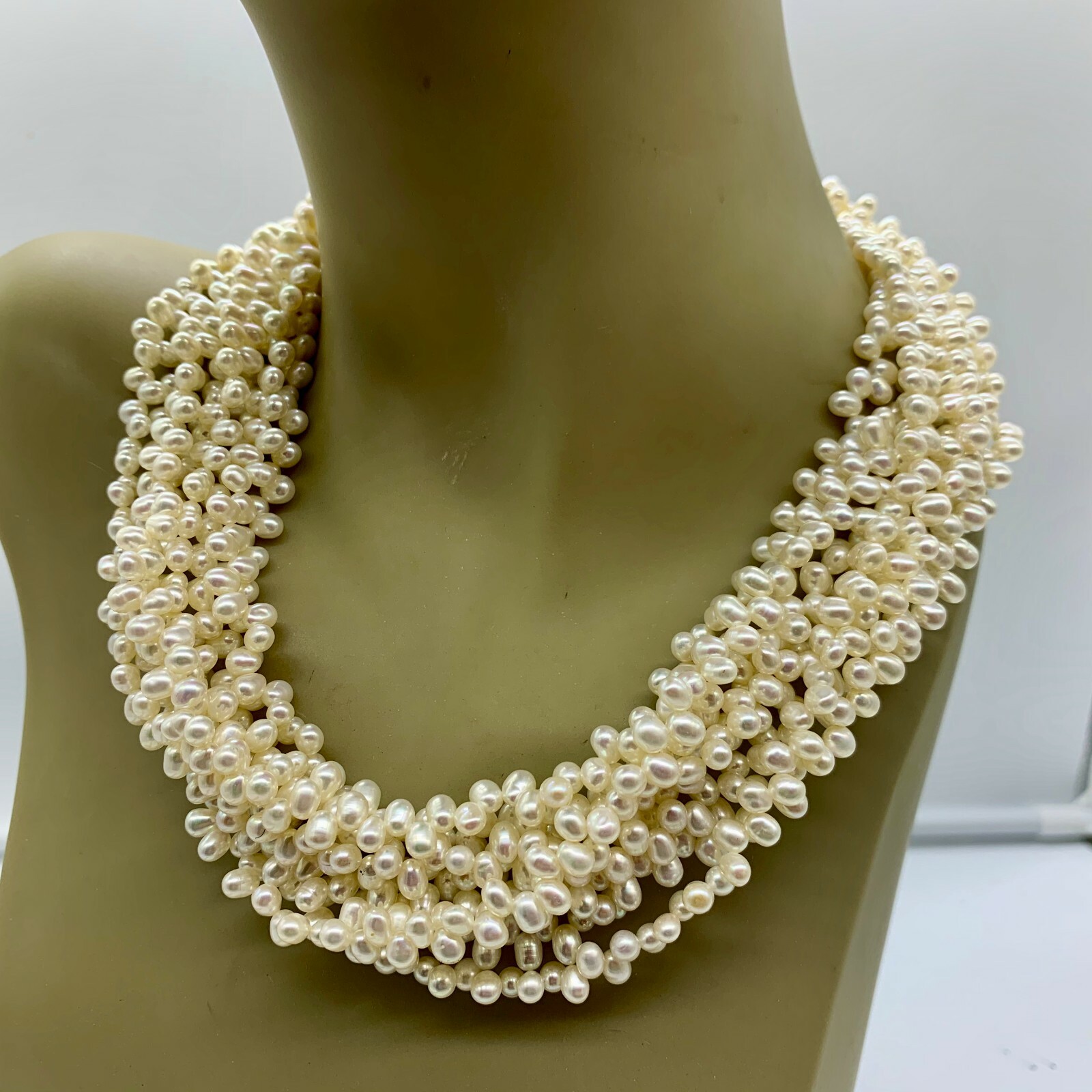 ESTATE STERLING SILVER CULTURED WHITE FRESHWATER PEARL 8 ROW STATEMENT NECKLACE