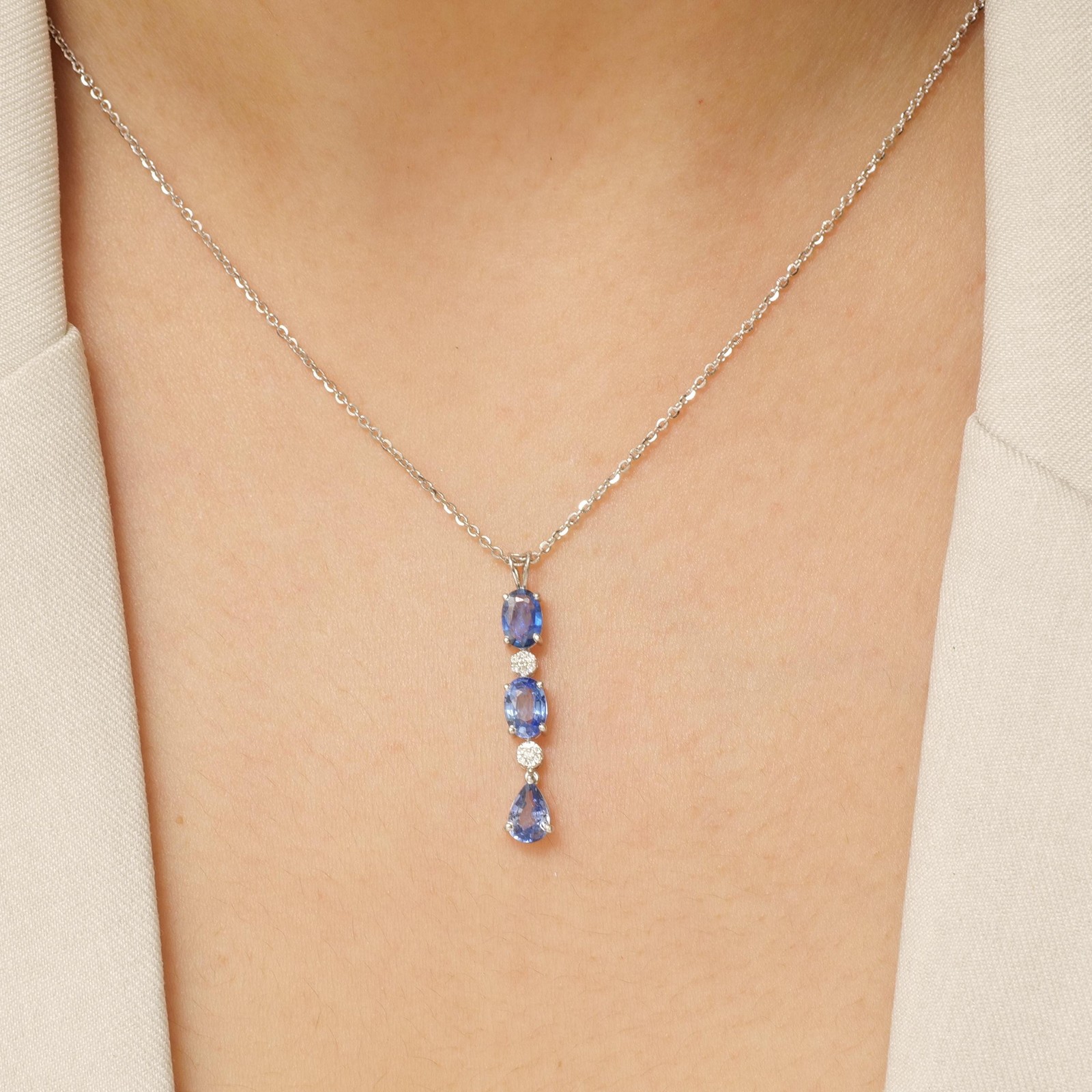 1.74 ct Natural Sapphire Oval Pear Pendant Necklace 14K Gold Natural Diamonds