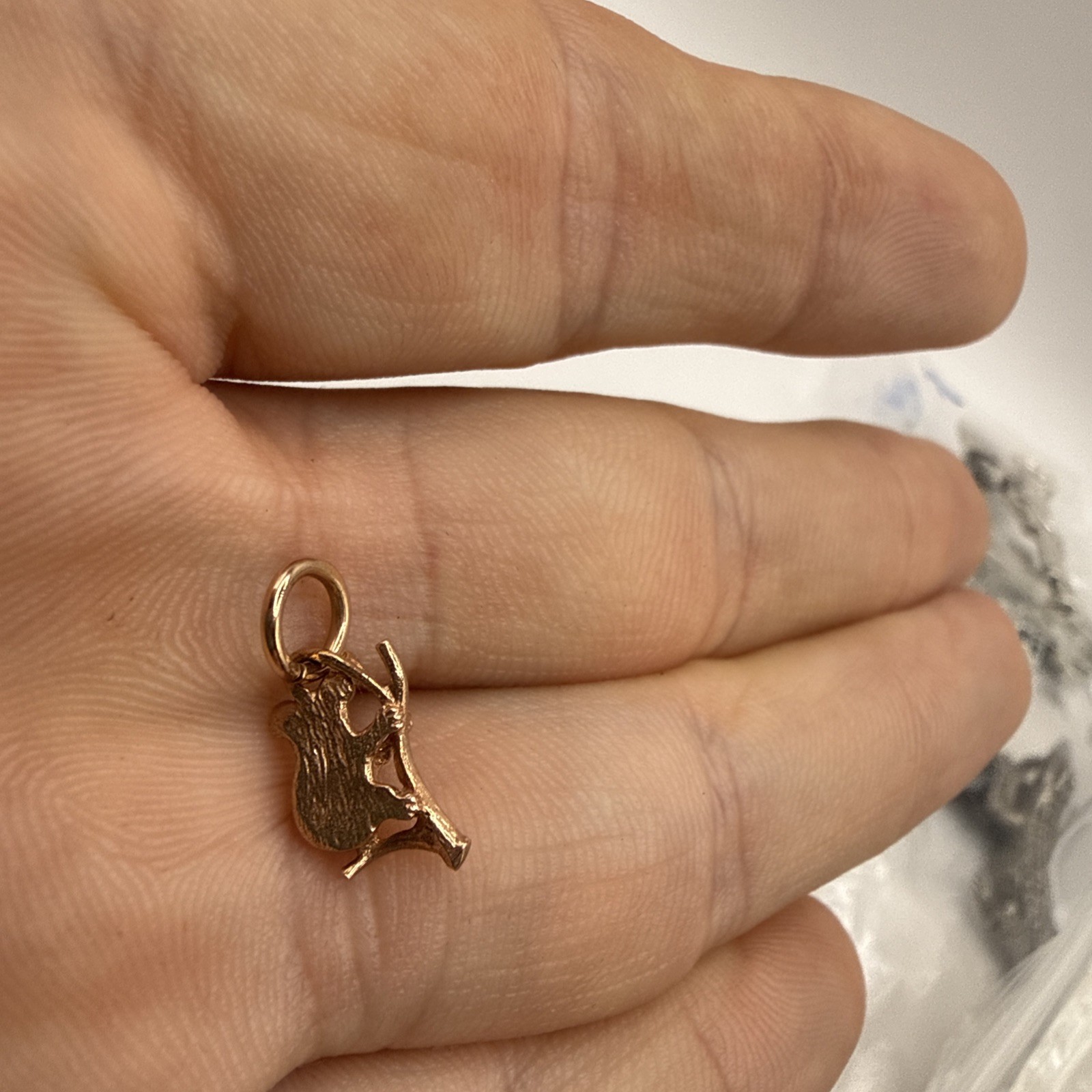 SOLID 9K 9ct ROSE GOLD 3D KOALA on BRANCH AUSTRALIAN ANIMAL Charm/Pendant