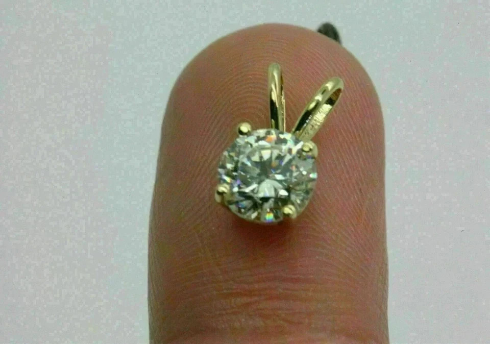 1Ct Round Cut Lab-Created Diamond Pendant With 18″ Chain 14k Yellow Gold Plated
