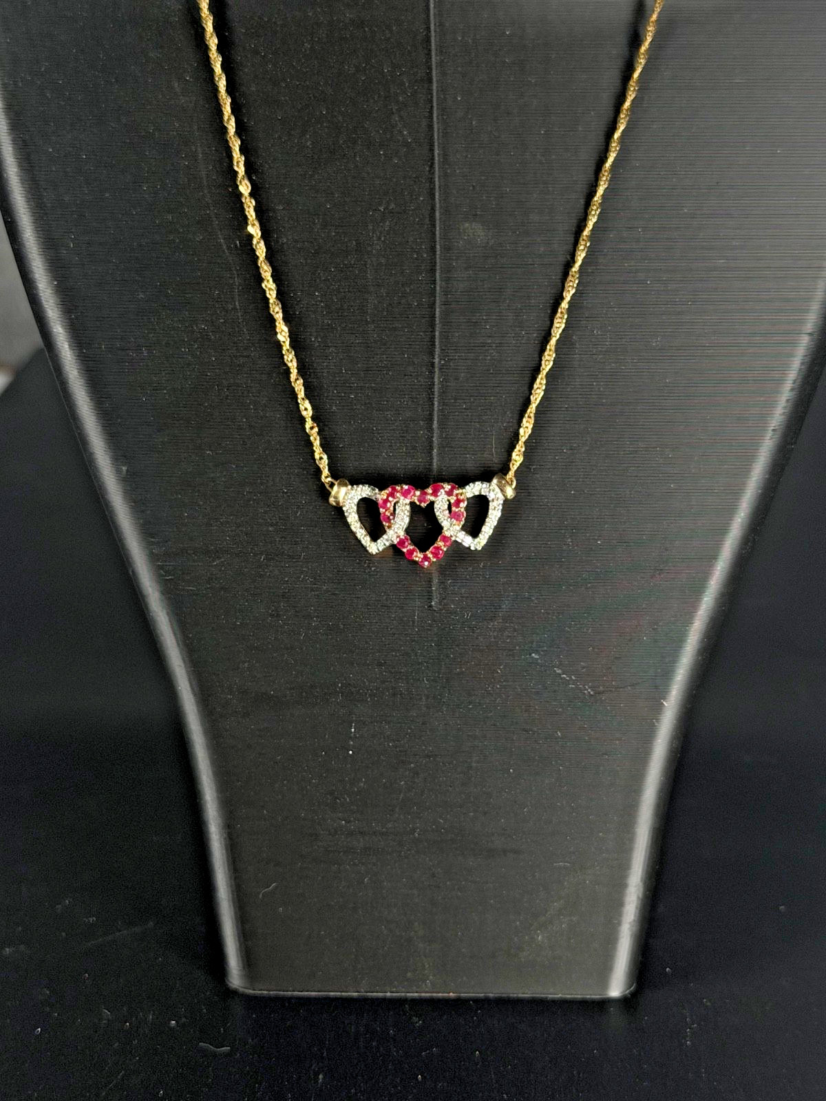 Vintage 14K Solid Gold Interlocking Triple Hearts Necklace Rubies Diamonds 17″