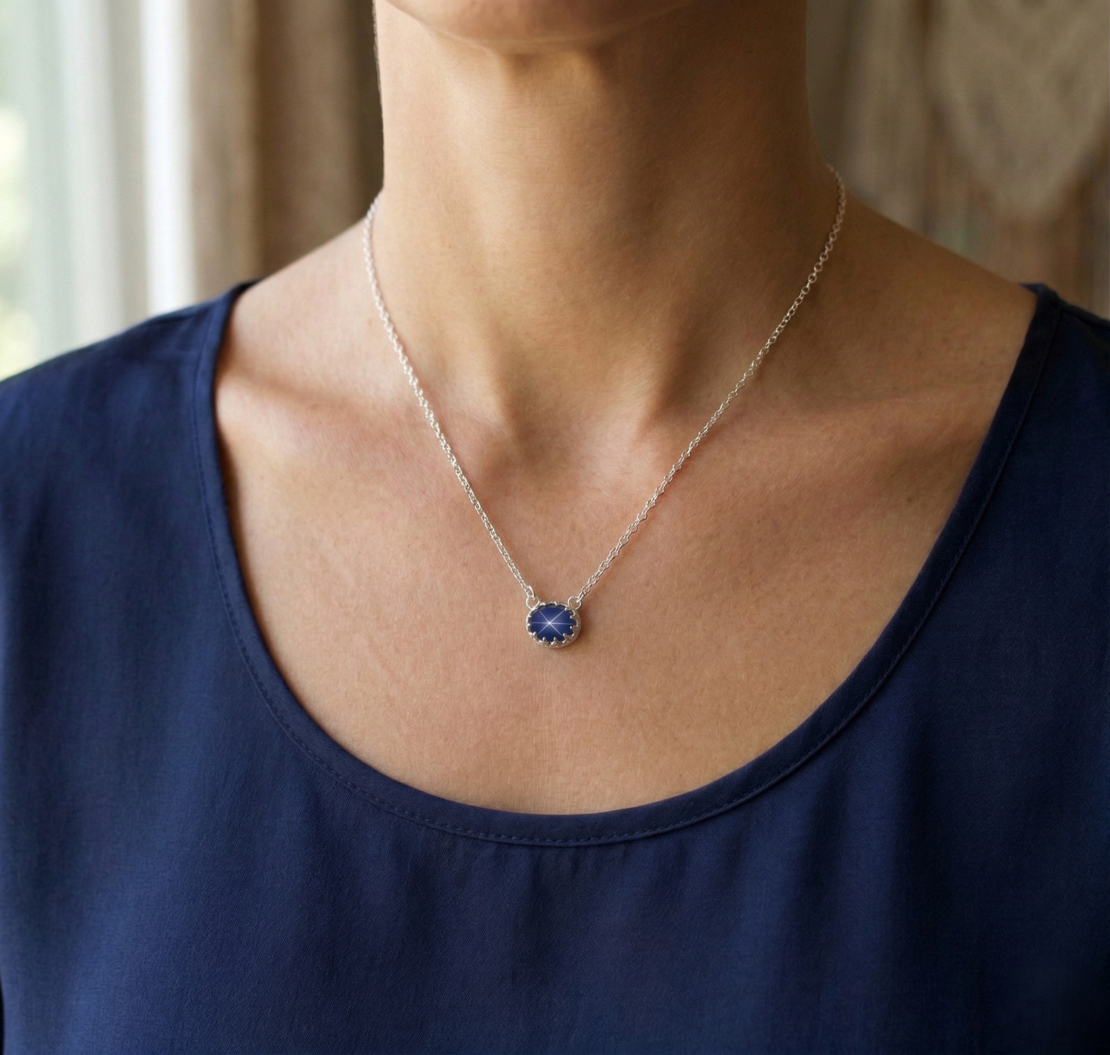 Blue Star Sapphire Crown Bezel 18″ Necklace (8x6mm Lab Created)