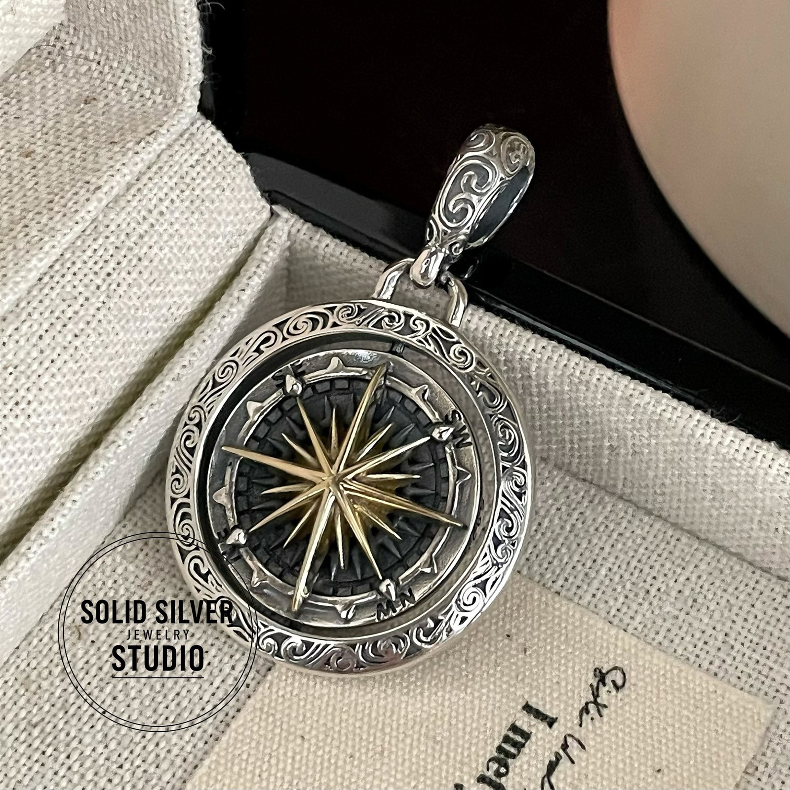 Spinner Compass&Fleur de Lis Pendant 925 Silver Amulet Vintage Medallion Jewelry