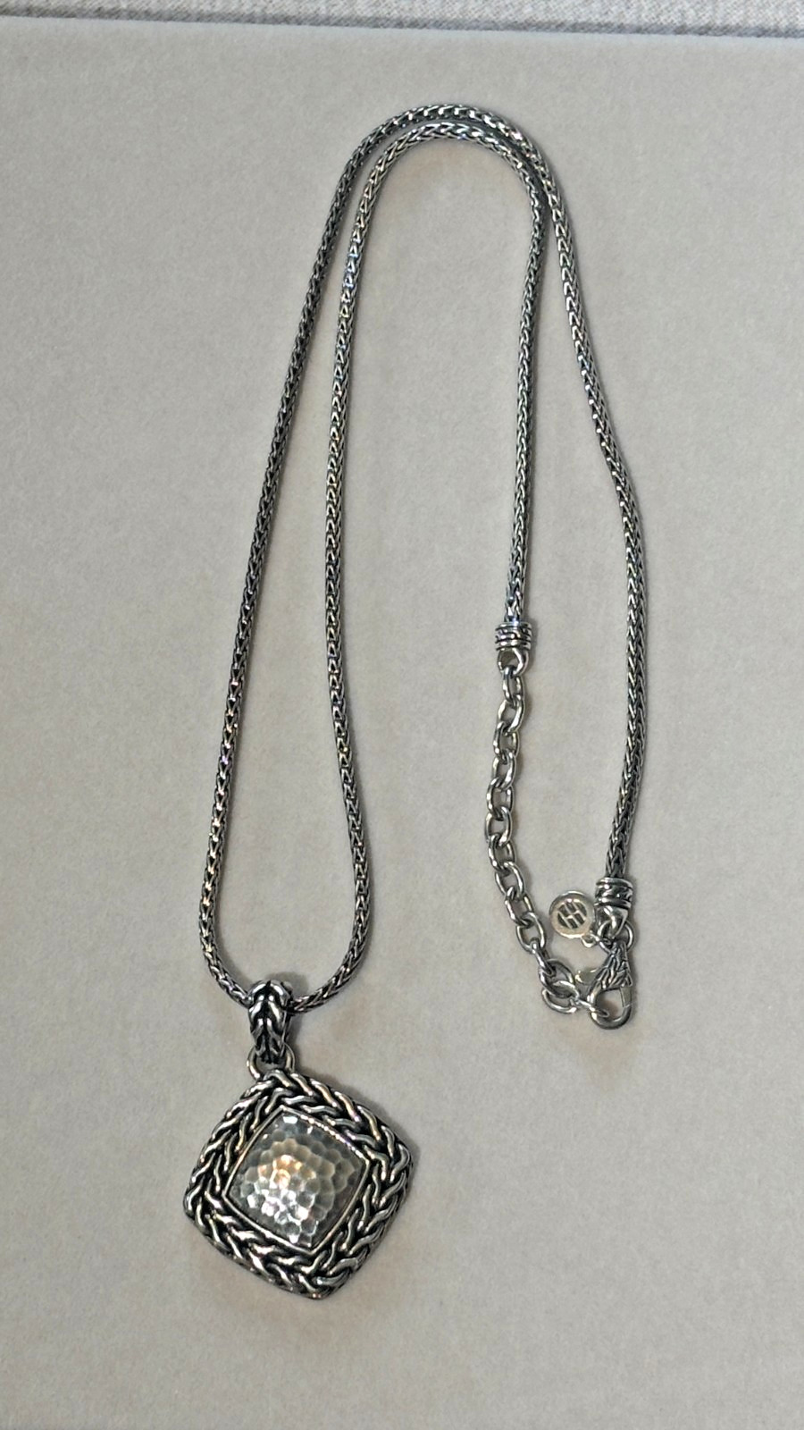 JOHN HARDY Classic Chain Palu Hammered Pendant Necklace in 925 Silver