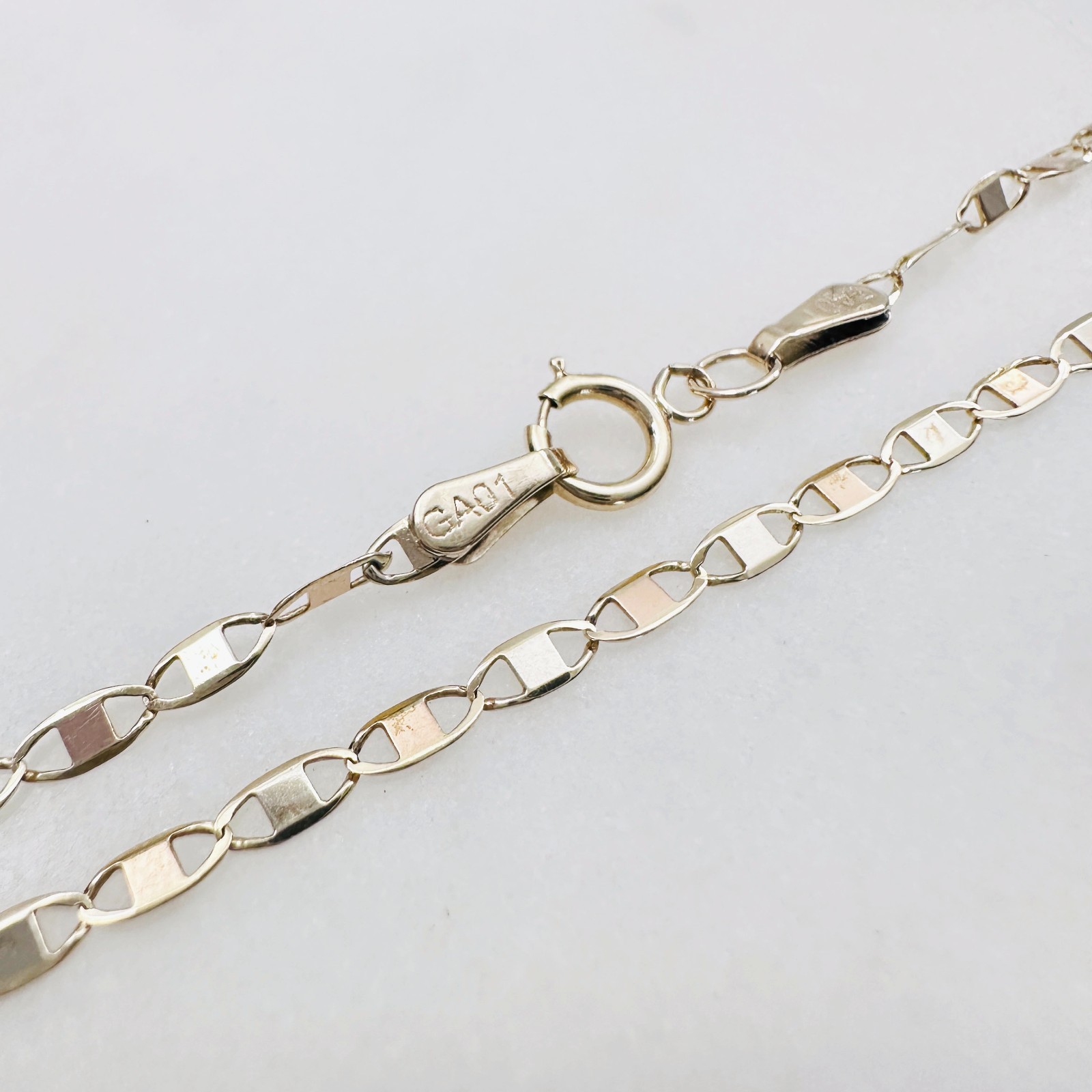 Solid 10K Multi-tone Gold Mariner Valentino Link Chain Necklace, 2.2mm, 18 7/8″