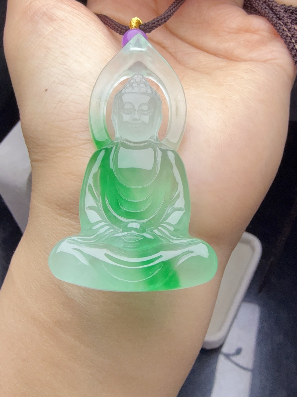 Natural Jadeite light green Carved Guanyin Lucky Pendant jade Amulet 观音.