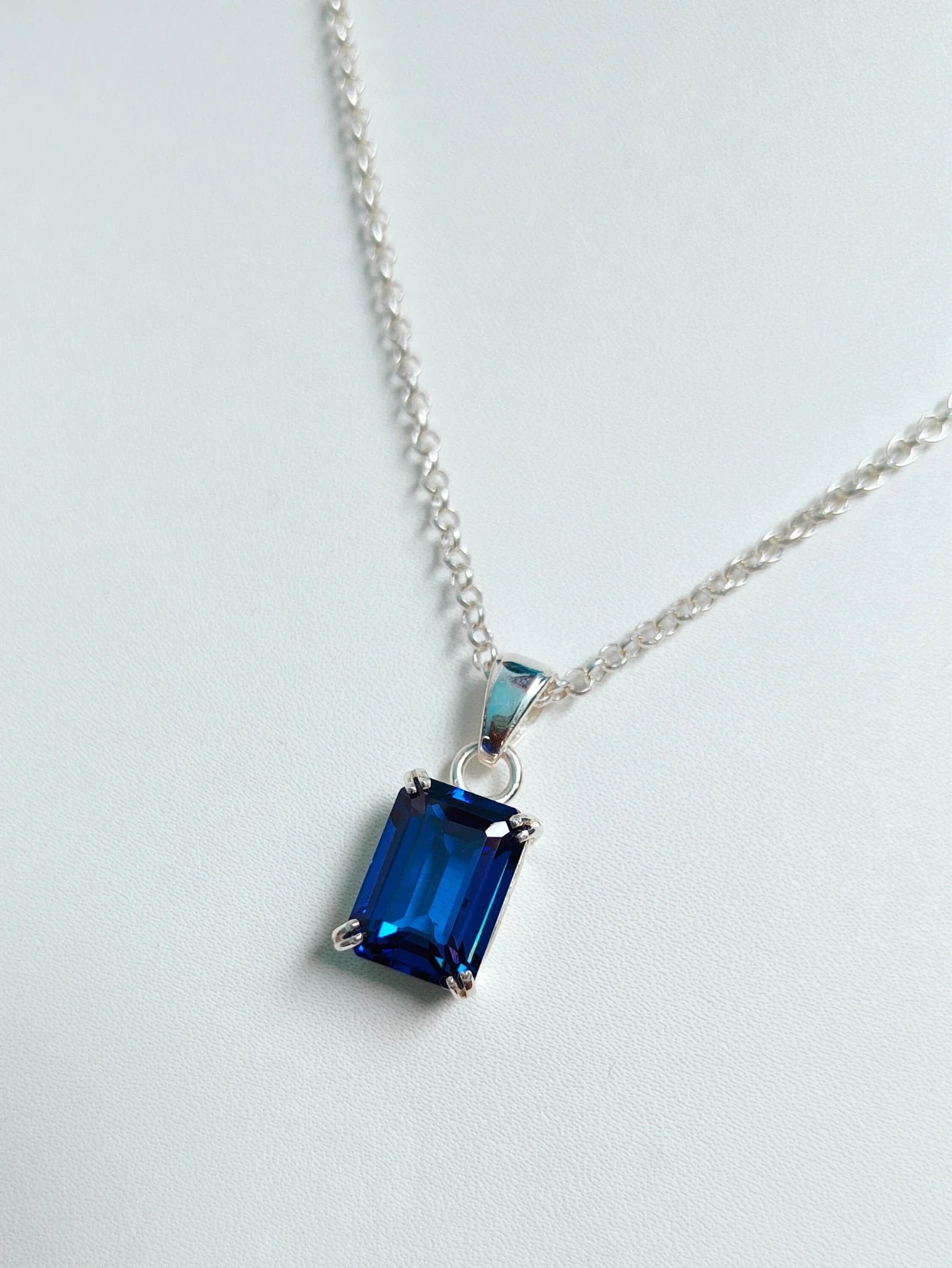 5.00 Ct Emerald Cut Natural Sapphire Diamond Beautiful Pendant 14K White Gold
