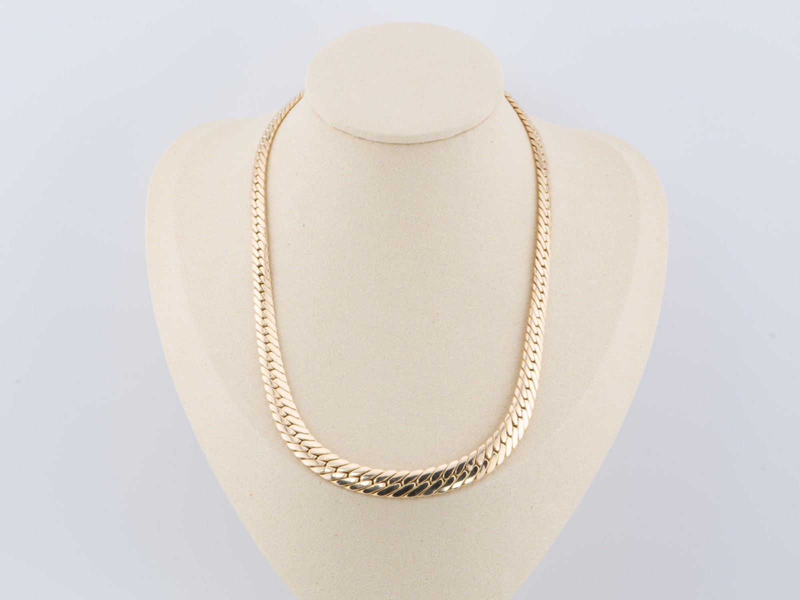 8.3mm Herringbone Link Chain Necklace 16.25″ 14k Gold 18.92g R4479