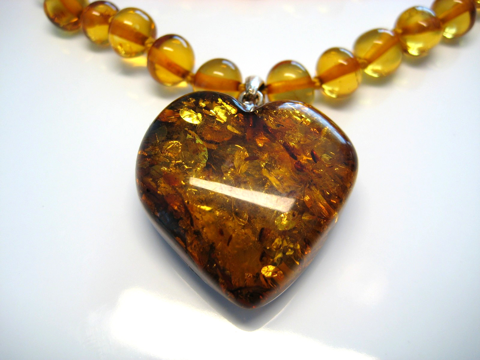 Genuine Cognac Amber Baltic Amber Necklace/Pendant Massive Heart 21 in 16 g. !!!