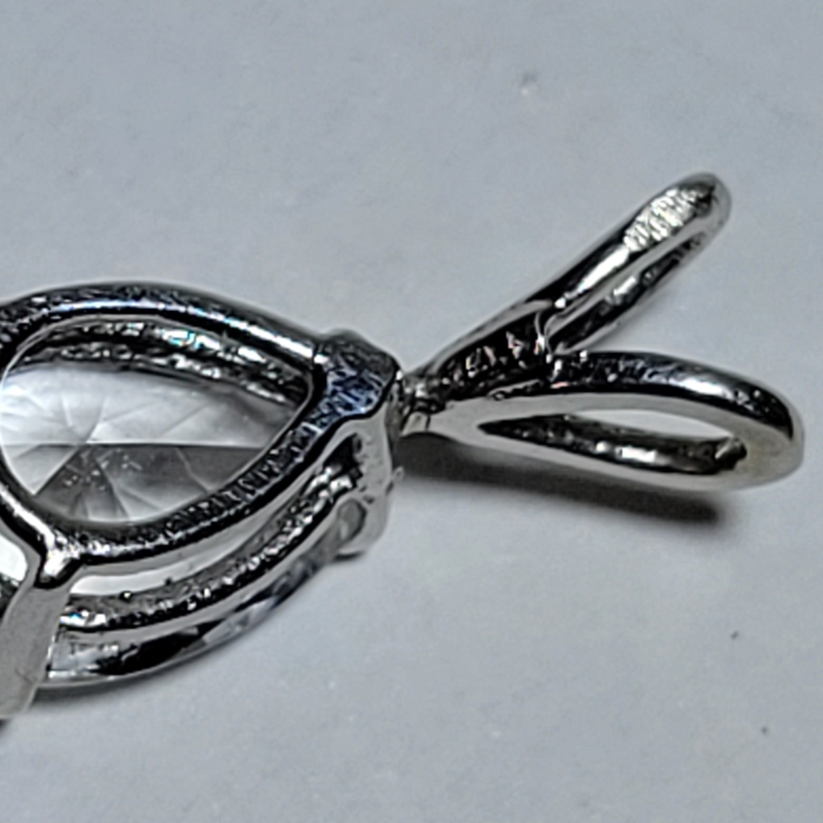 12k White Gold Pendant Clear Stone Small Charm 1.5cm Long 12 Karat 1.0g Total