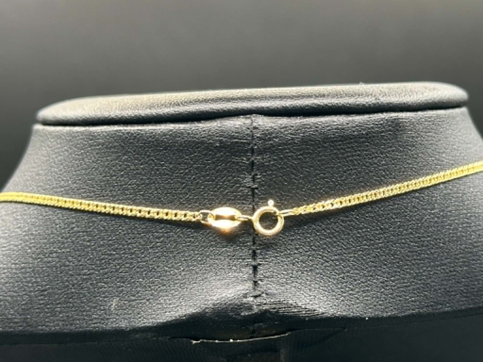 Unisex 18ct Yellow Gold Tight Curb Link Necklace