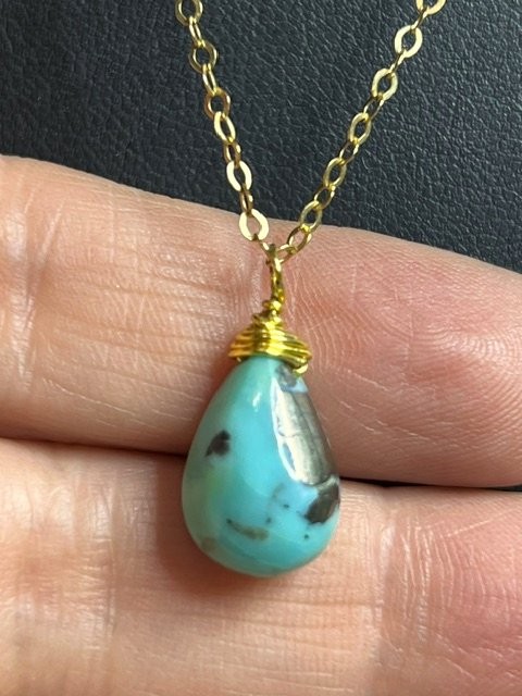 B4979 14K Gold Filled Teardrop Pendant Necklace 20″ Turquoise Stone