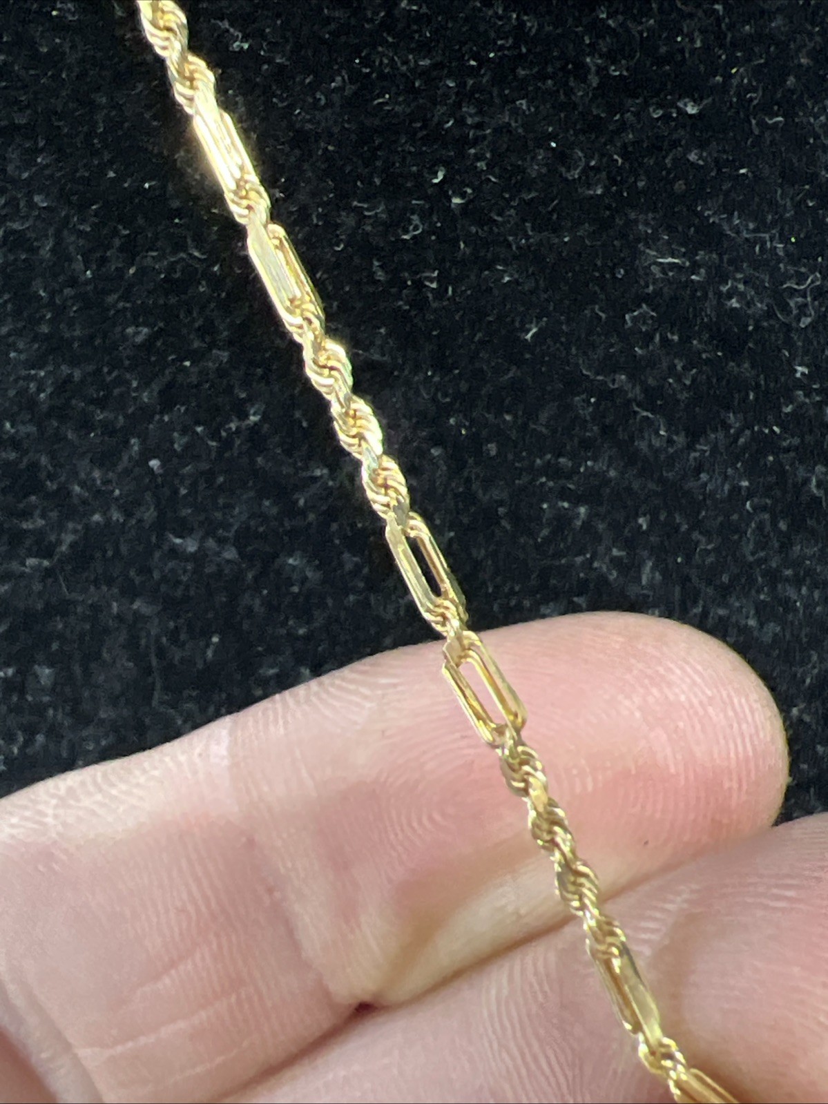 Solid 14k Gold Rope Chain Necklace 18 Inch About 4.6 Grams Amazing Shape! G1