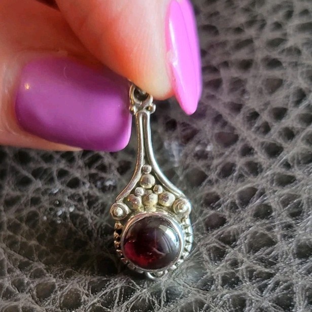 Sterling Silver Garnet Teardrop Cabochon Pendant Marked 925
