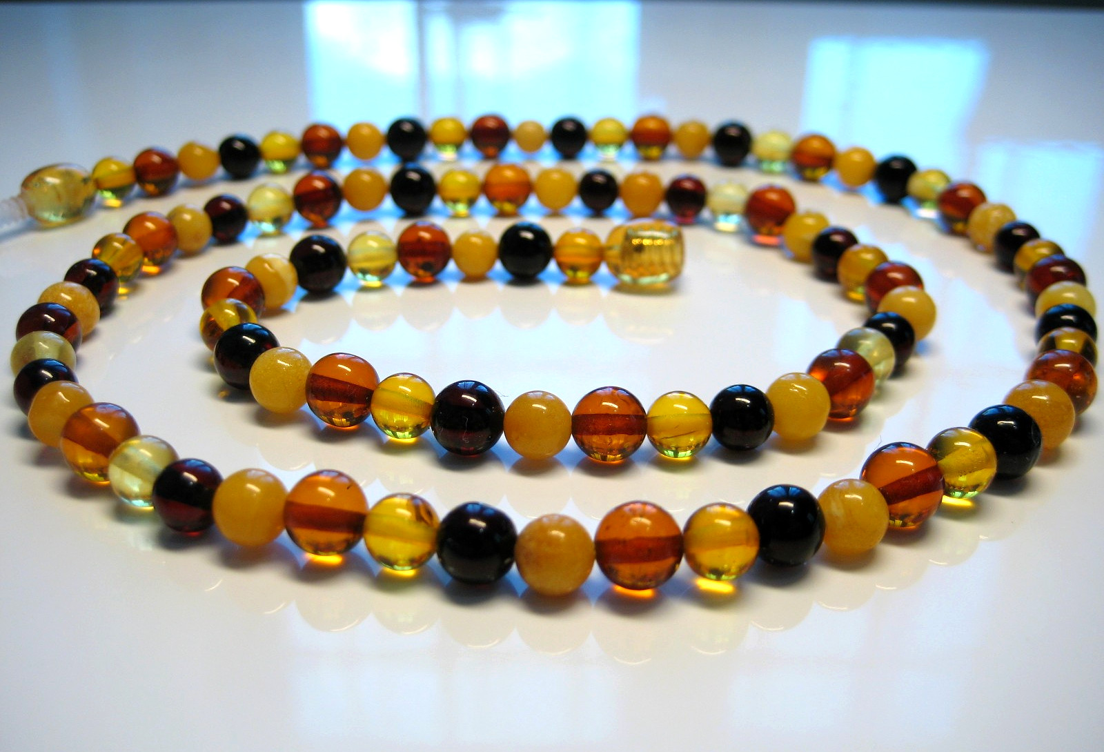 Genuine Round Multicolor Amber Beads Beautiful Baltic Amber Necklace 21 in !!!