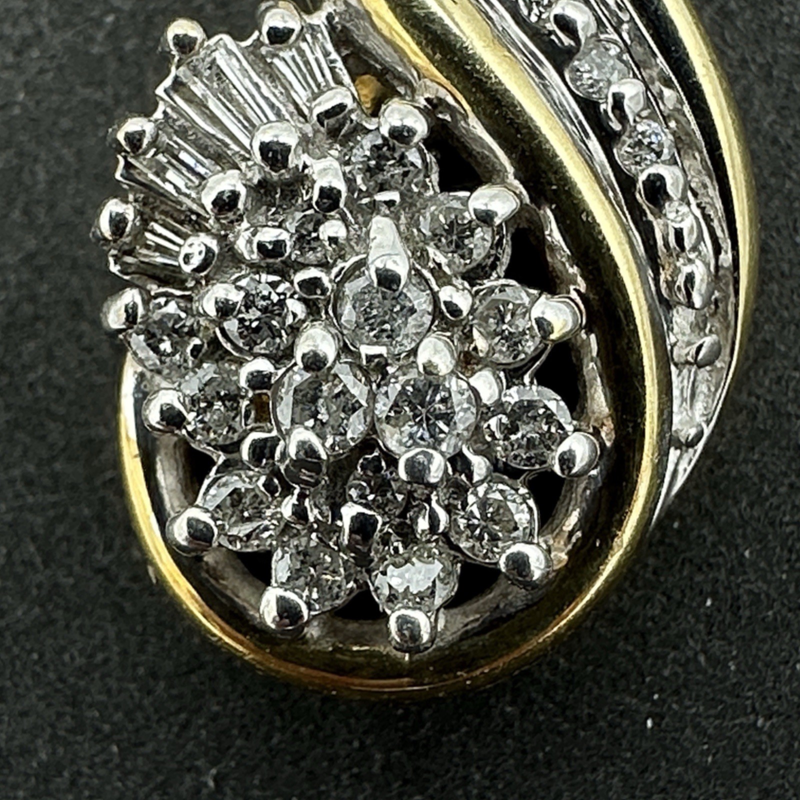 10K diamond cluster pendant – yellow & white gold slide classic elegant 2.6g