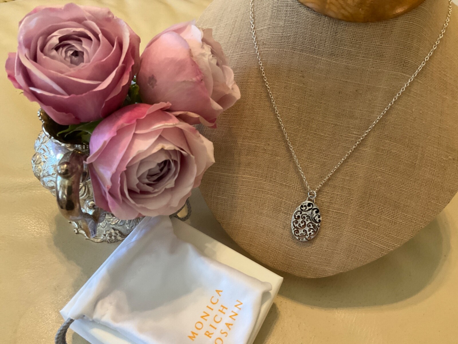 NEW MONICA RICH KOSANN STERLING SILVER Oval Floral Half Locket NECKLACE