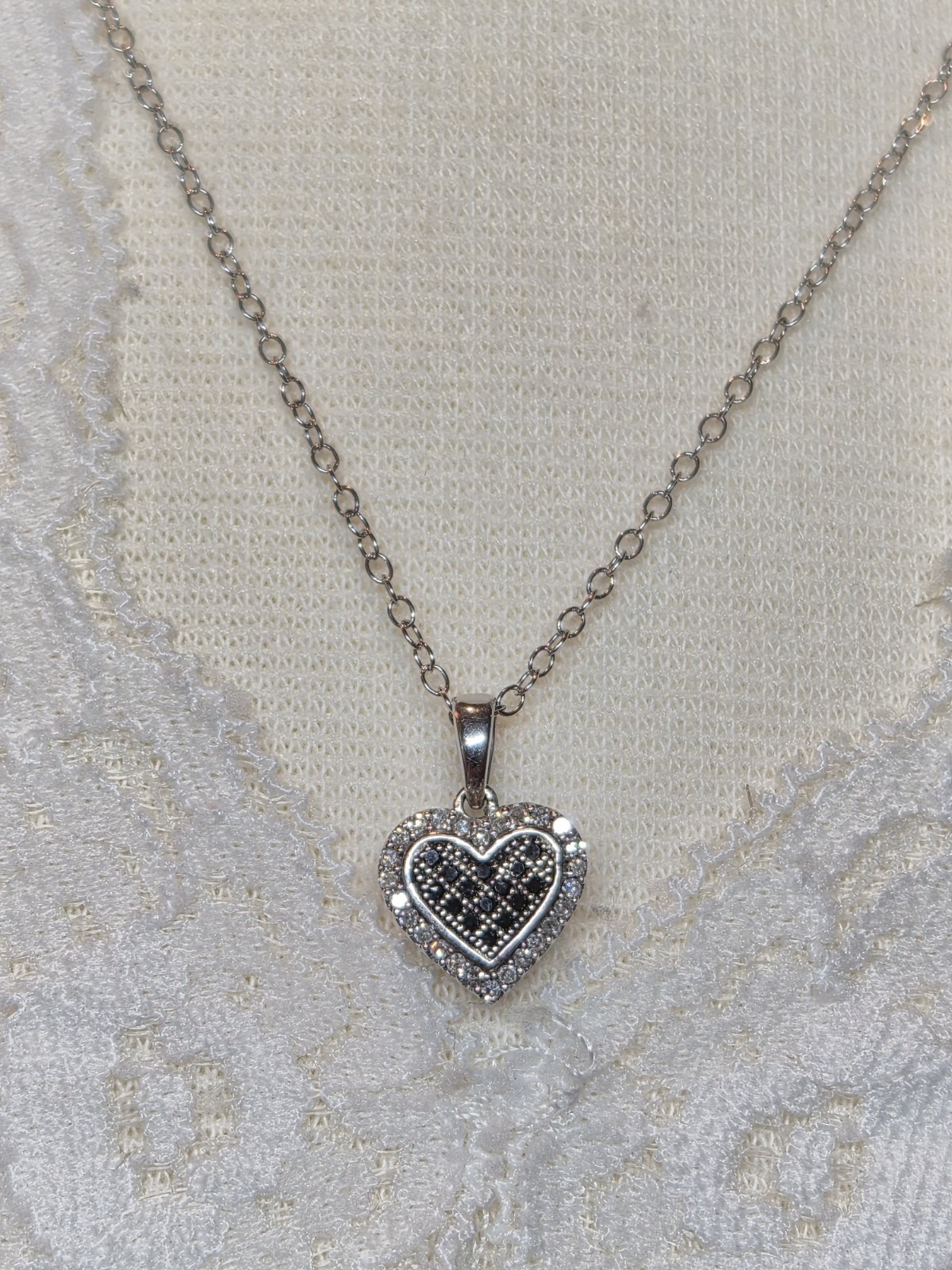 Signed Sterling Silver Black and White Diamonds Heart Pendant And Necklace 18″