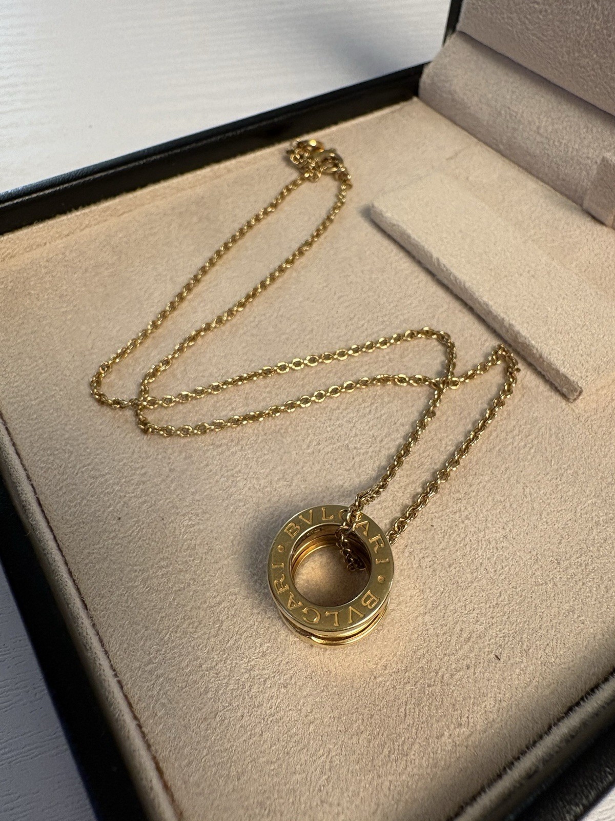 Bvlgari B.Zero1 Necklace in 18K Yellow Gold. 16 Inch Necklace