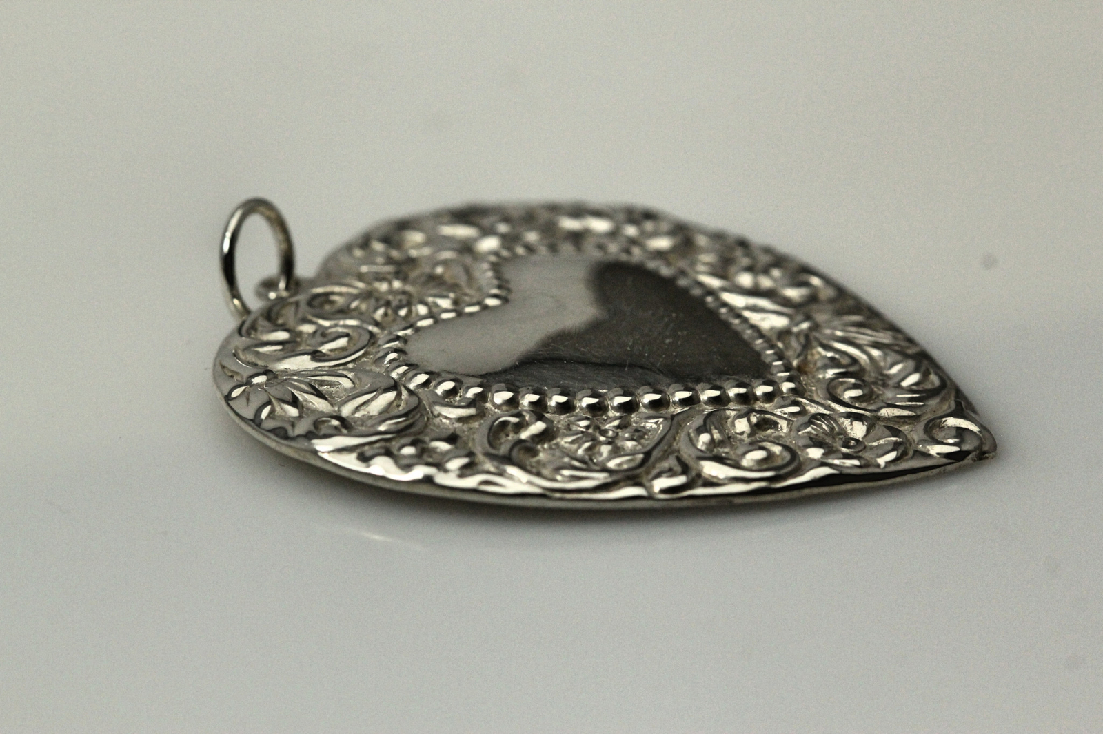 925 Sterling Silver Heart Shape Luggage Tag Pendant 12.5 Grams (PEN8142)