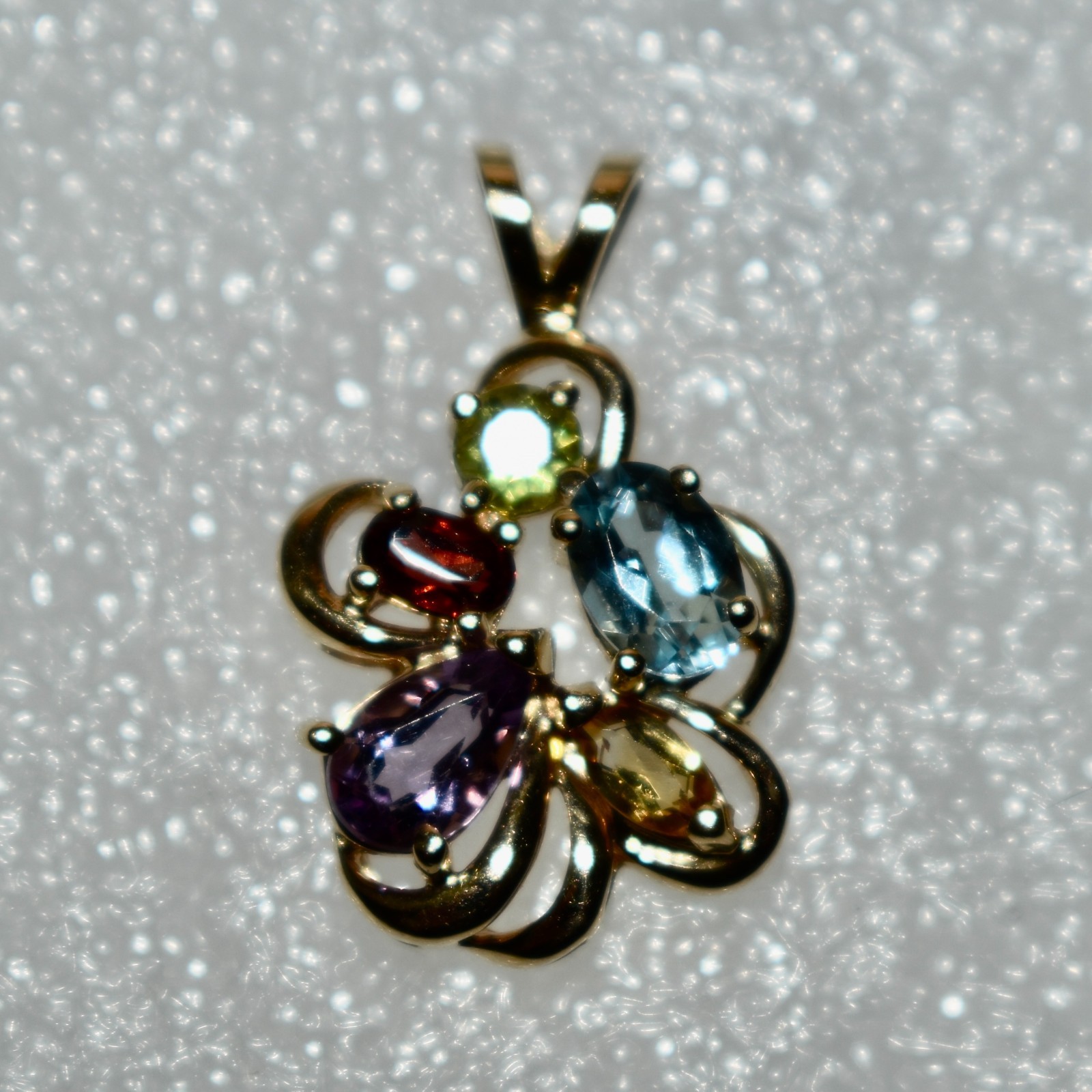 Multi Gemstone 14K Gold Pendant Garnet—Topaz—Citrine—Amethyst—Peridot 3.66 gm