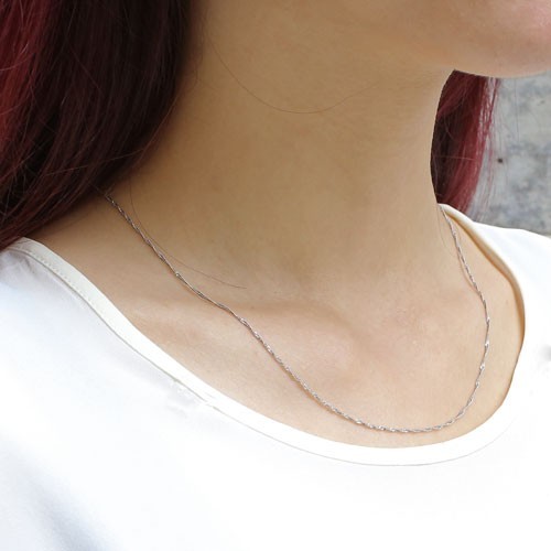 Pt999 Solid Platinum 0.9mm Singapore Chain Necklace 17.75″ Japan Mint HallMark