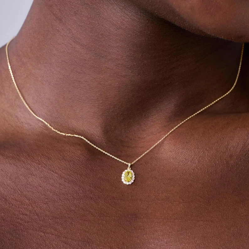 Oval Cut 3.50CT Fancy Vivid Yellow Diamond Nacklace Pendant 14k Yellow Gold