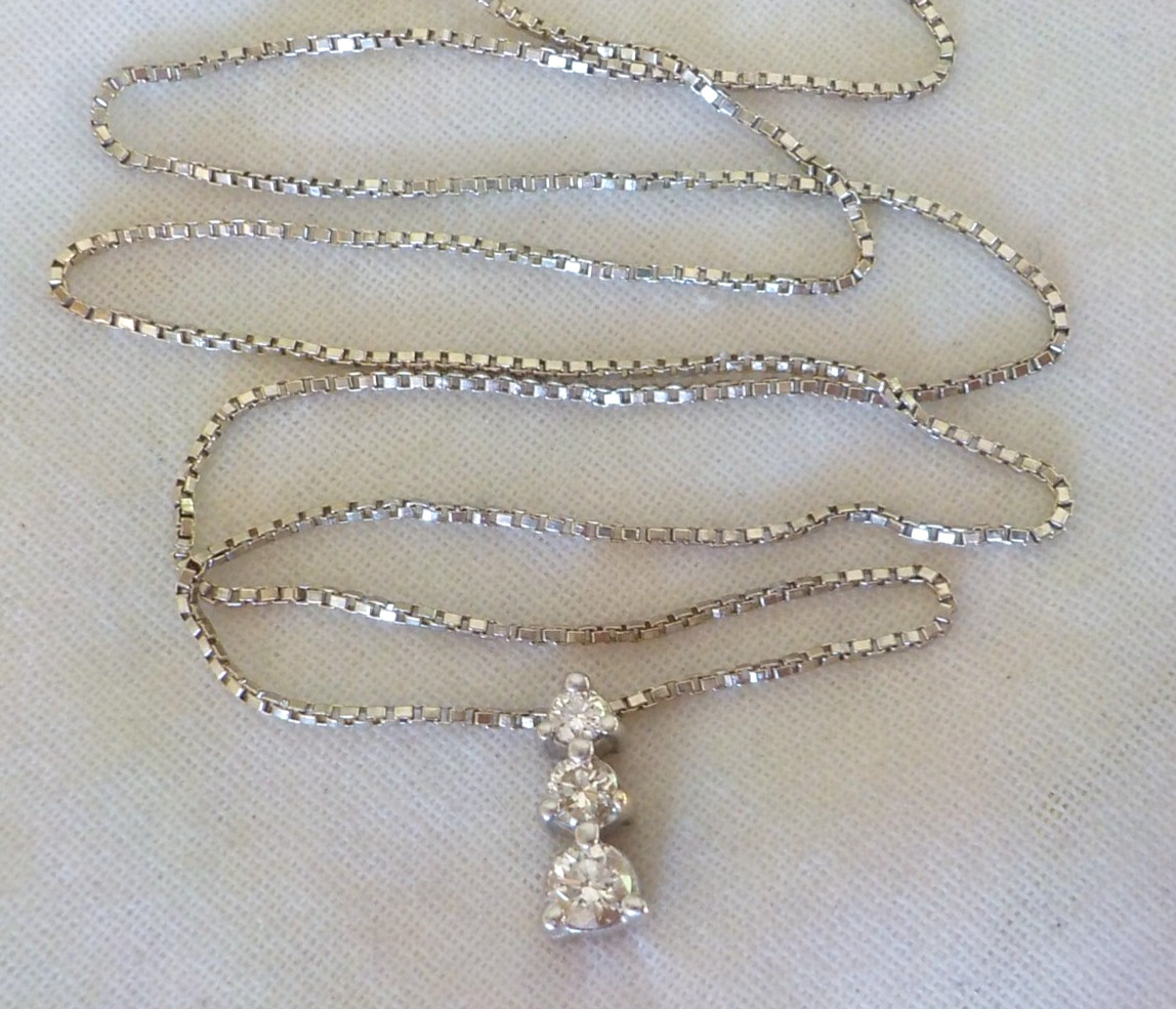 Petite 14K White Gold Three Stone Diamond Necklace – 2.70 gms, 15 in, 0.17 ctw