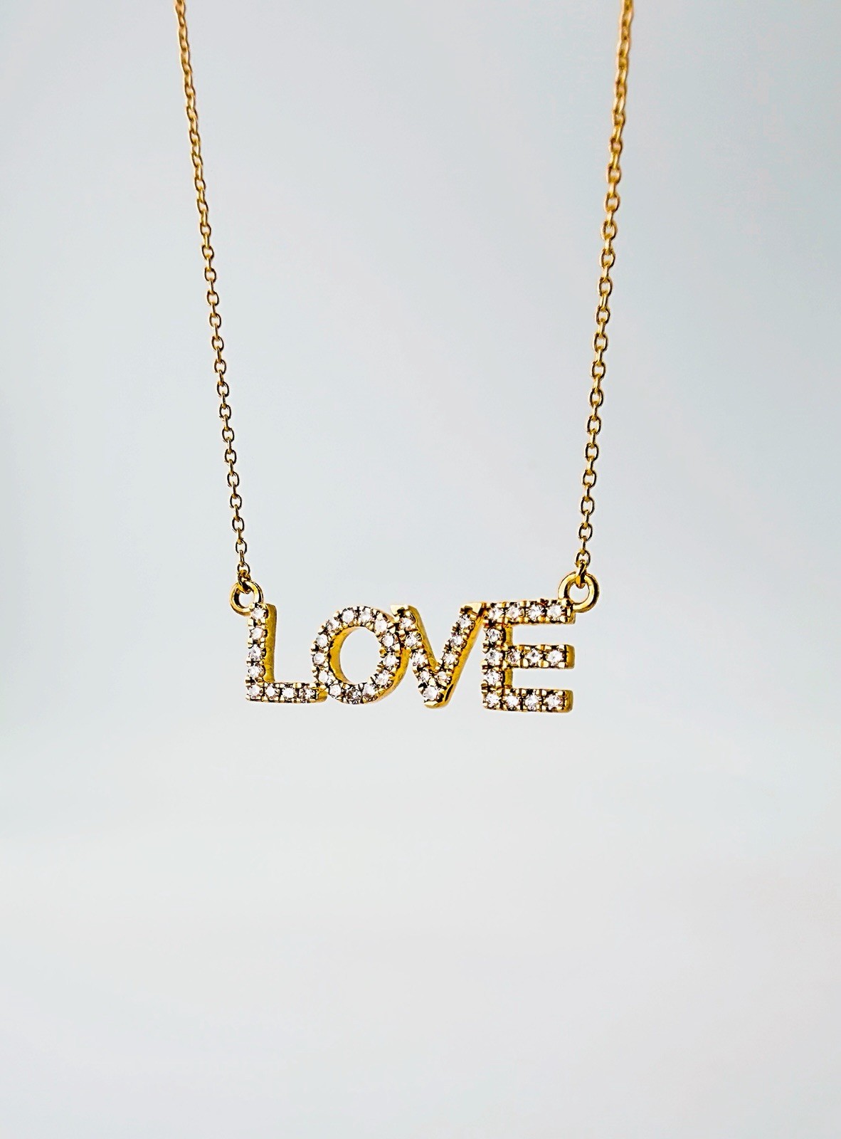 18K Solid Gold LOVE Pendant Diamond Necklace Women F Color SI2 Minimalist
