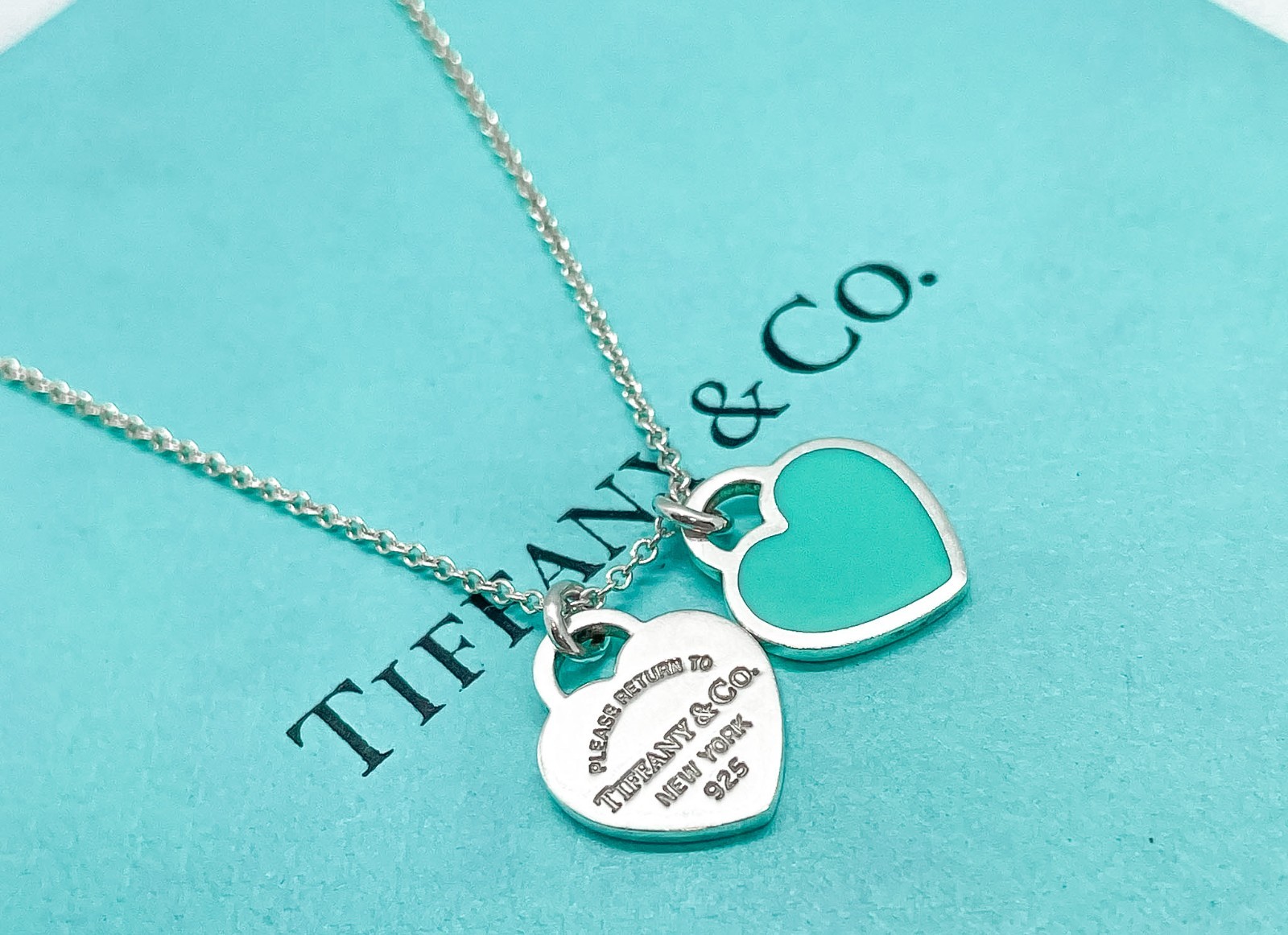Tiffany & Co. Return to Tiffany Mini Blue Double Heart Pendant Necklace 16″