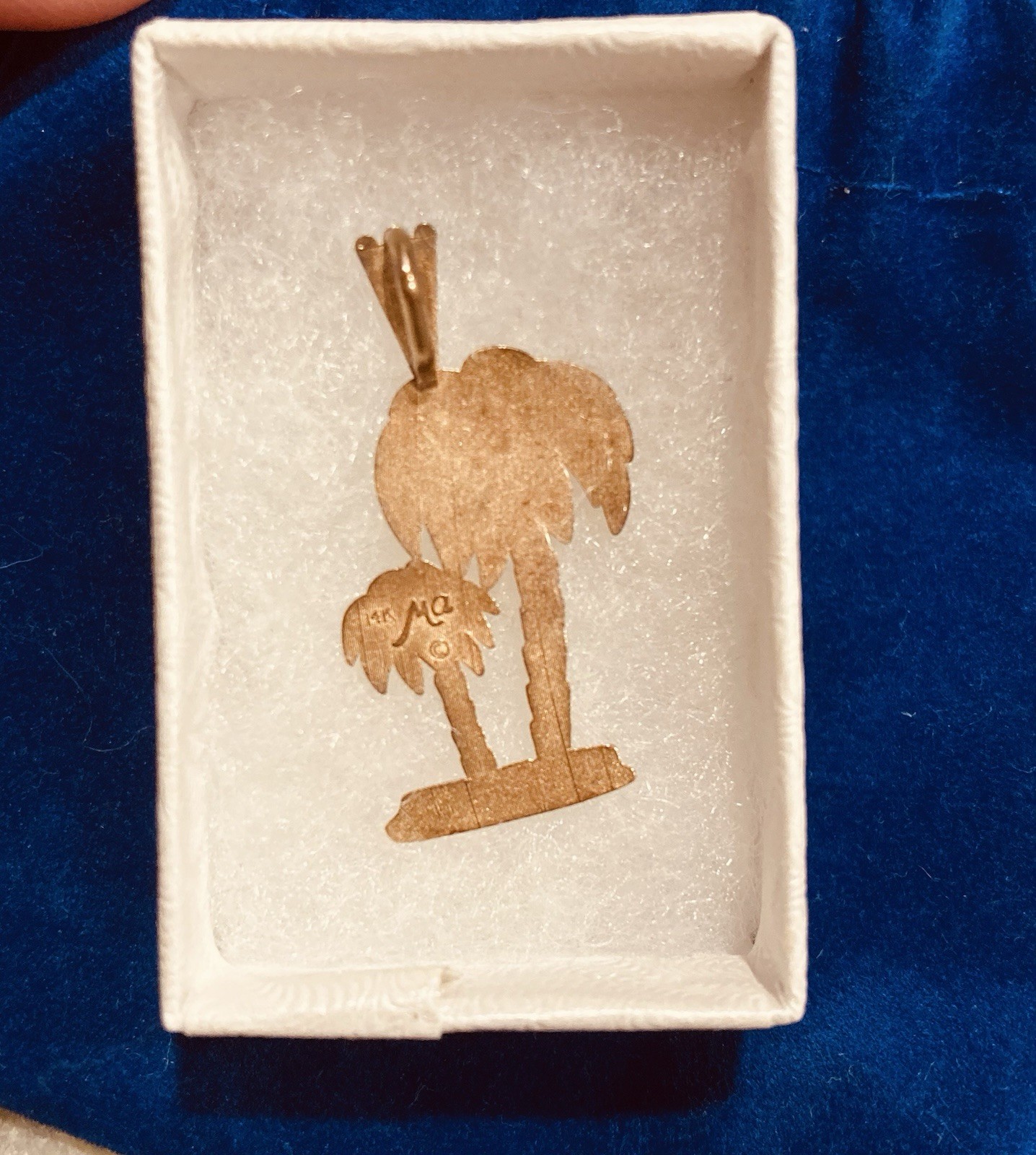 14k Gold Vintage Michael Anthony Diamond Cut Palm Tree Pendant
