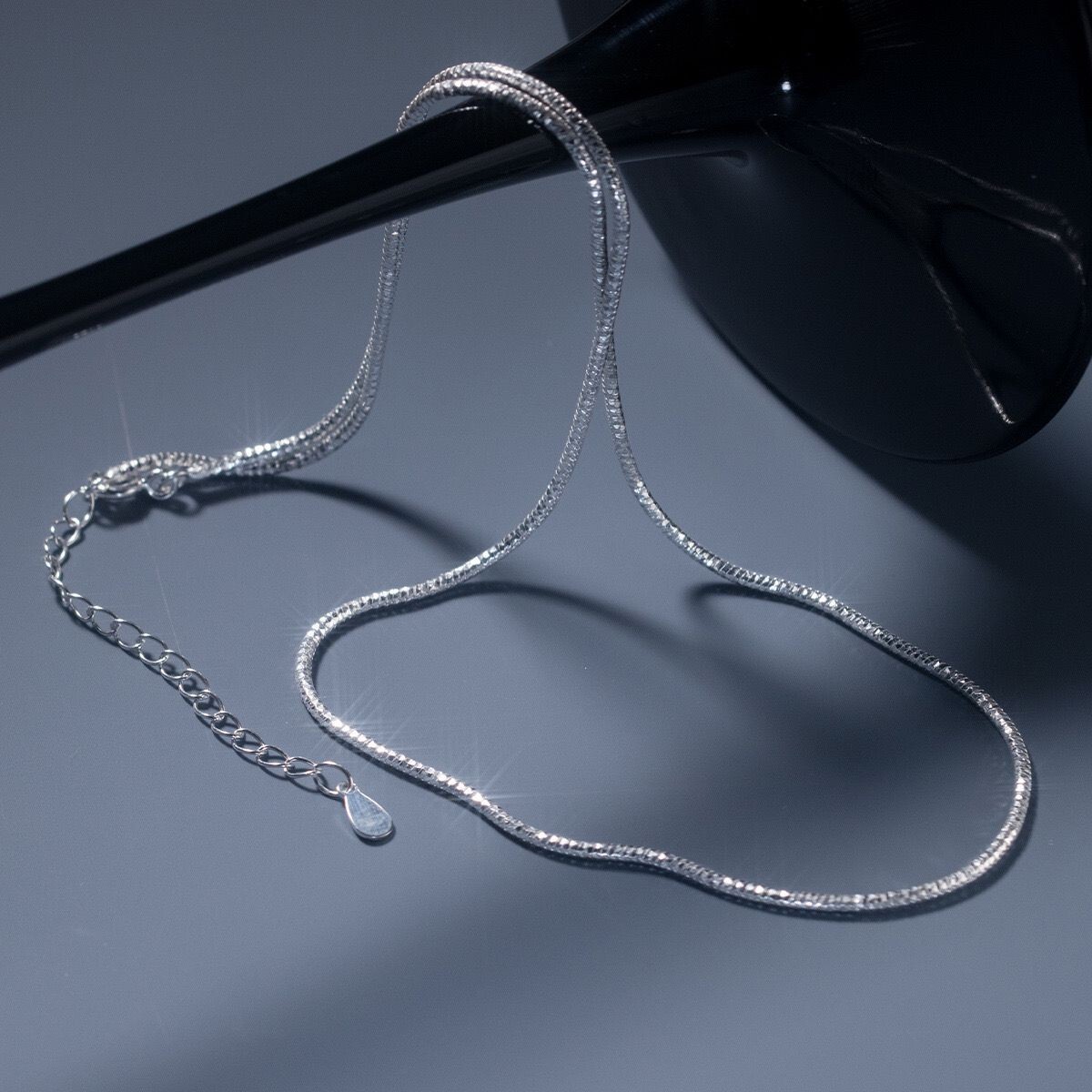 Stunning 1.4mm Woman Real S925 Sterling Silver Sparkling Snake Necklace Chain