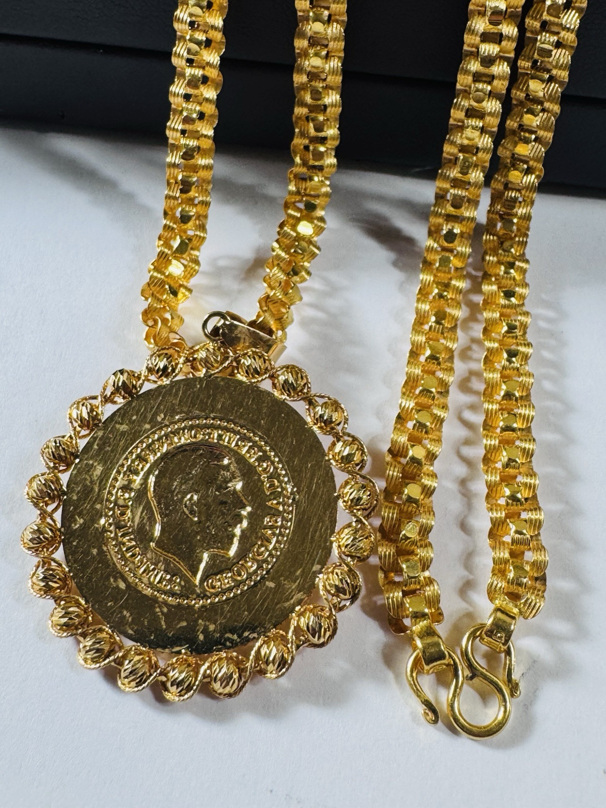 Solid Pure Genuine 22K 916 Dubai Gold Rare Coin Necklace 17.5/18 Inch 6mm 25.14g