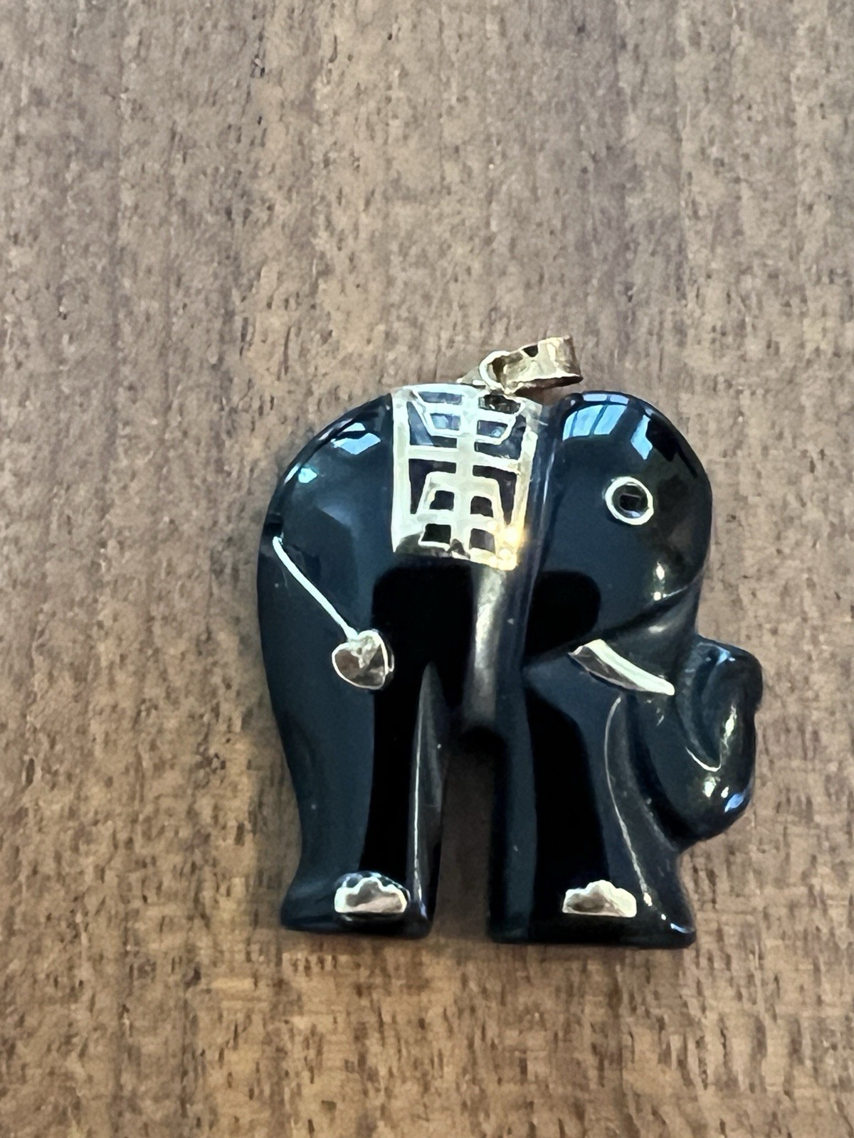 14K Yellow Gold And Onyx Elephant Pendant