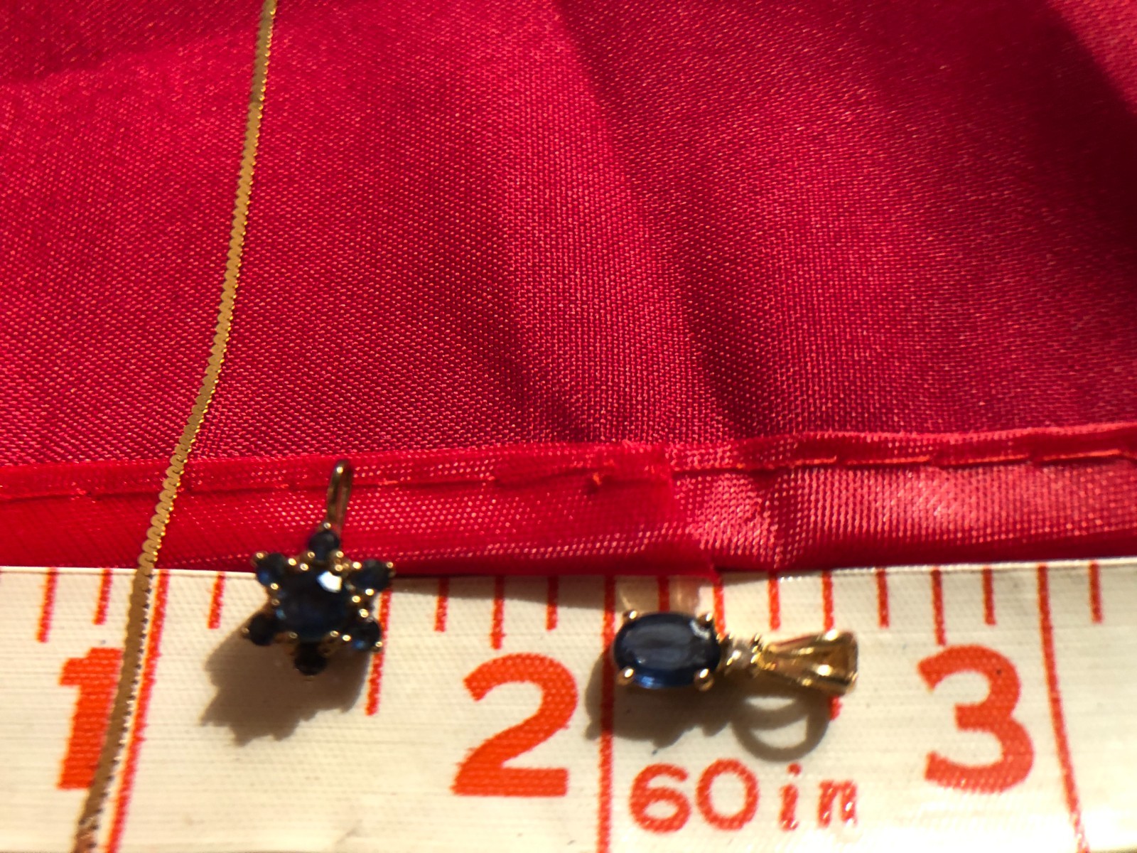 Italy 14K Yellow Gold Necklace 15.75″ 1.23 G + 2 Sapphire Pendants 2.3 G TOTAL