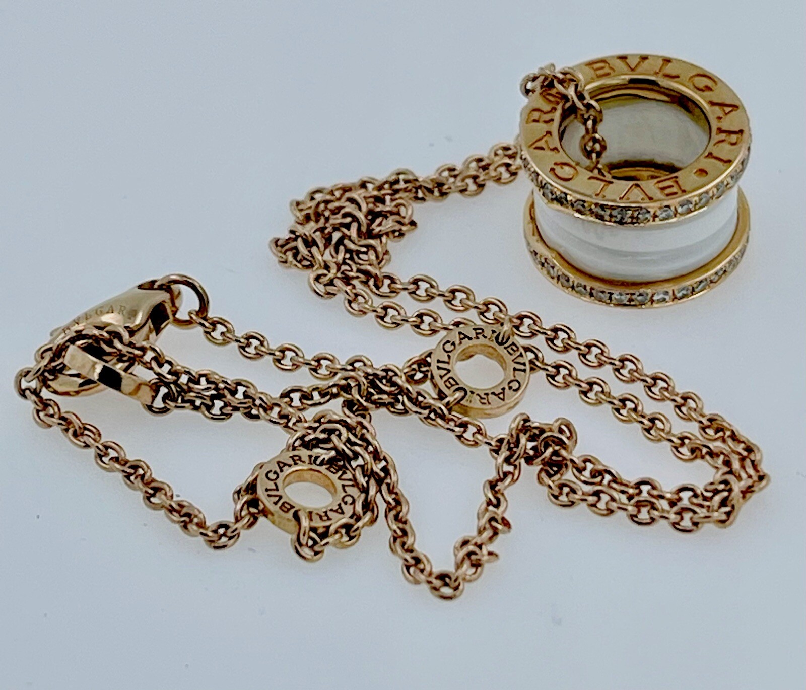 Bvlgari B.Zero1 Pave Diamond Necklace 18k Rose Gold Ceramic Pendant. 18″