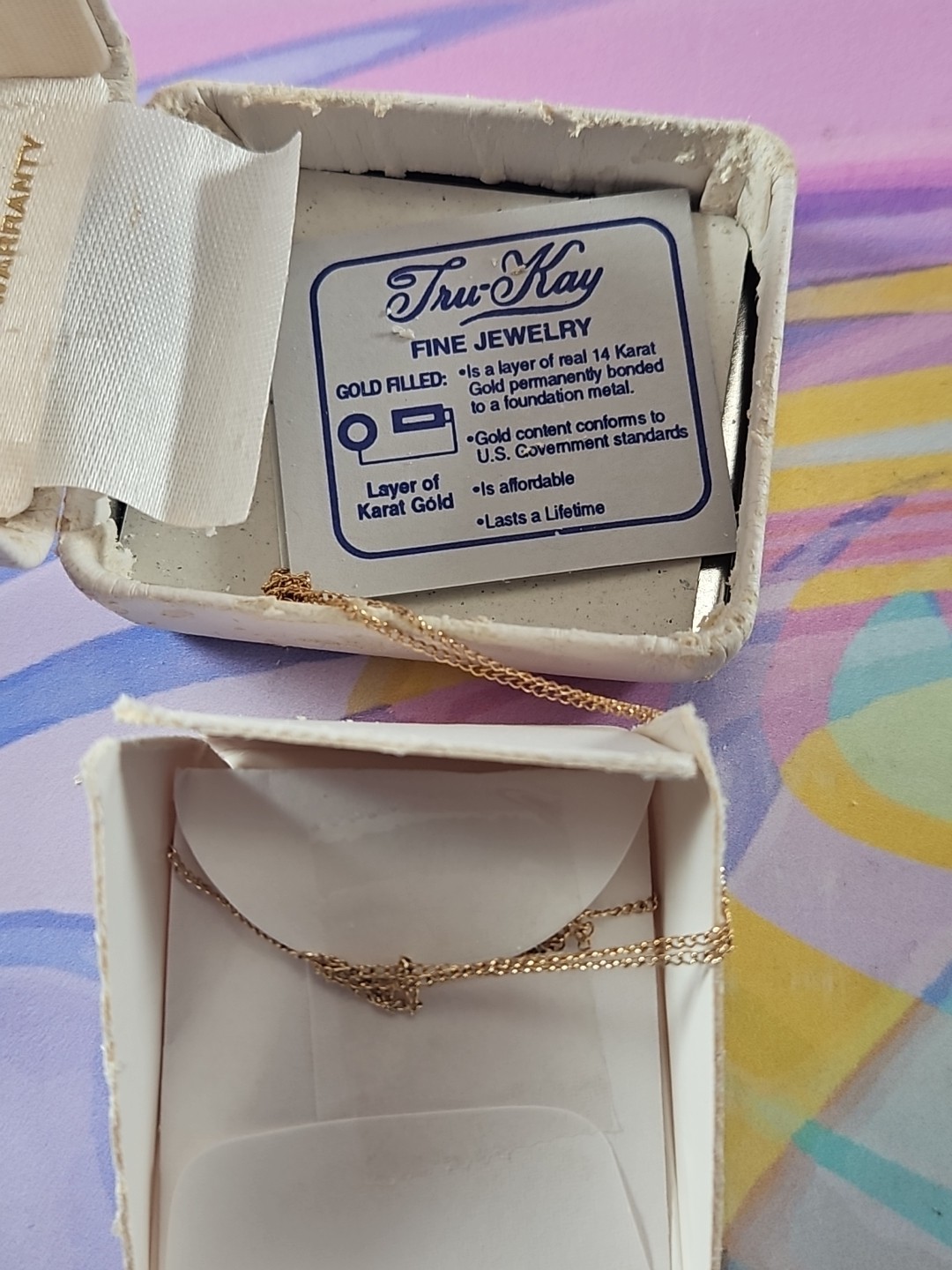 Tru-Kay 14k Gold Filled “Mom” Rose Picture Locket Pendant Necklace