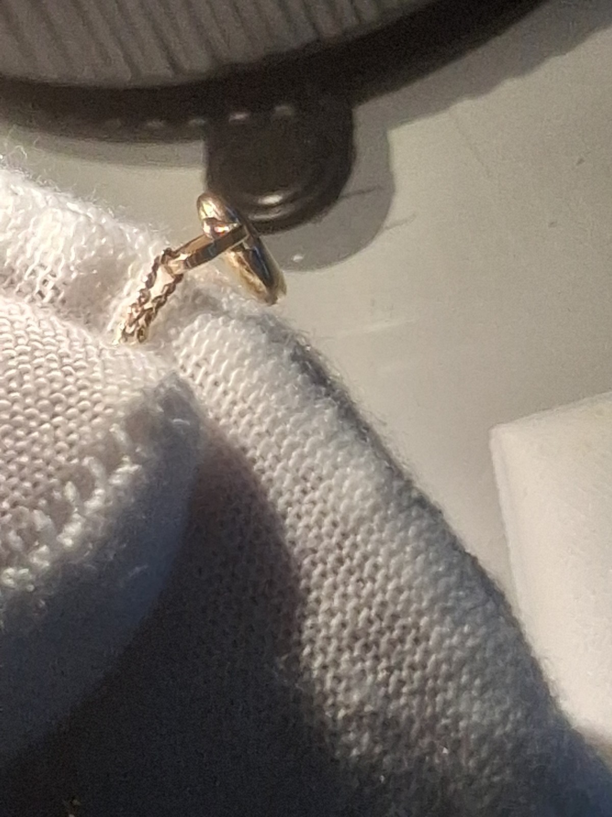 Solid 9ct Gold 💛💛💛Small Heart 💛Pendant 💛 and necklace UK🇬🇧 seller