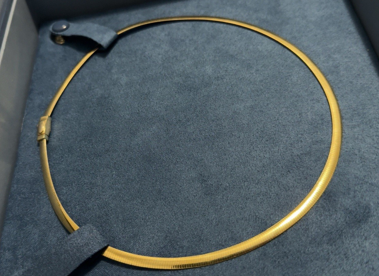 Reversible Omega Necklace 14K Multi-Tone Gold Yellow/White 16in Box Clasp