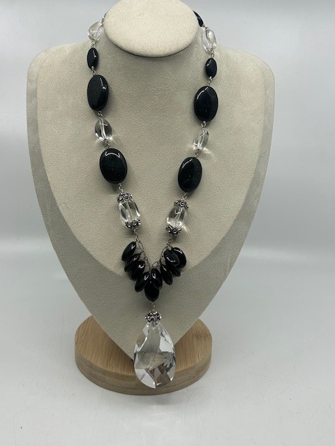 BARSE 925 STERLING SILVER COLORLESS JADEITE & BLACK ONYX STATEMENT NECKLACE