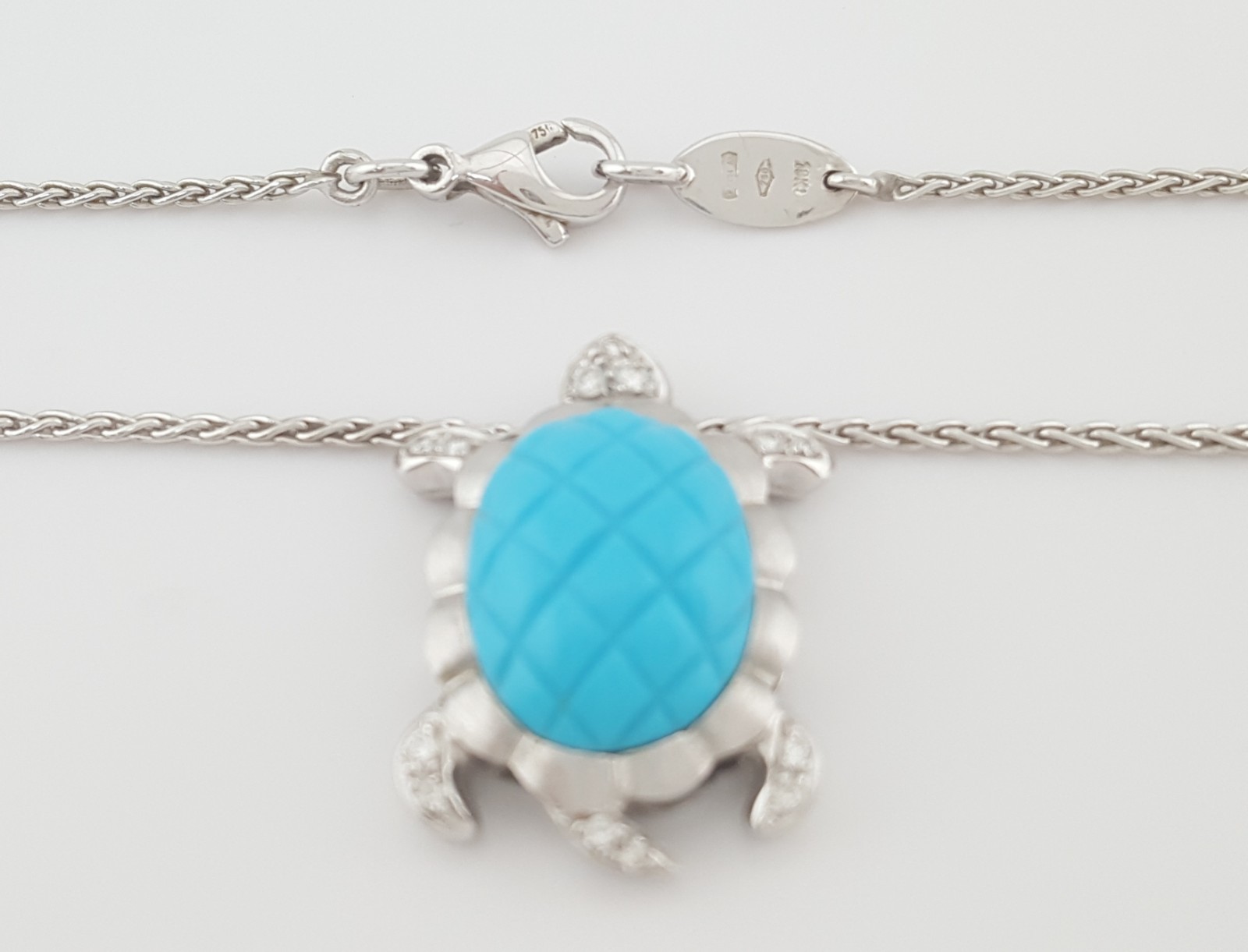 Sea Turtle Diamond Pendant Necklace 0.13 ct 18K White Gold 9.8 Grams Italy