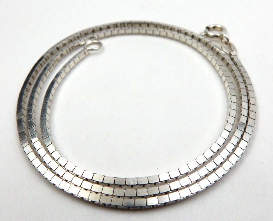 VINTAGE 925 STERLING SILVER 1.4MM WIDE BOX CHAIN 16″ NECKLACE, ITALY, 7.4 GRAMS