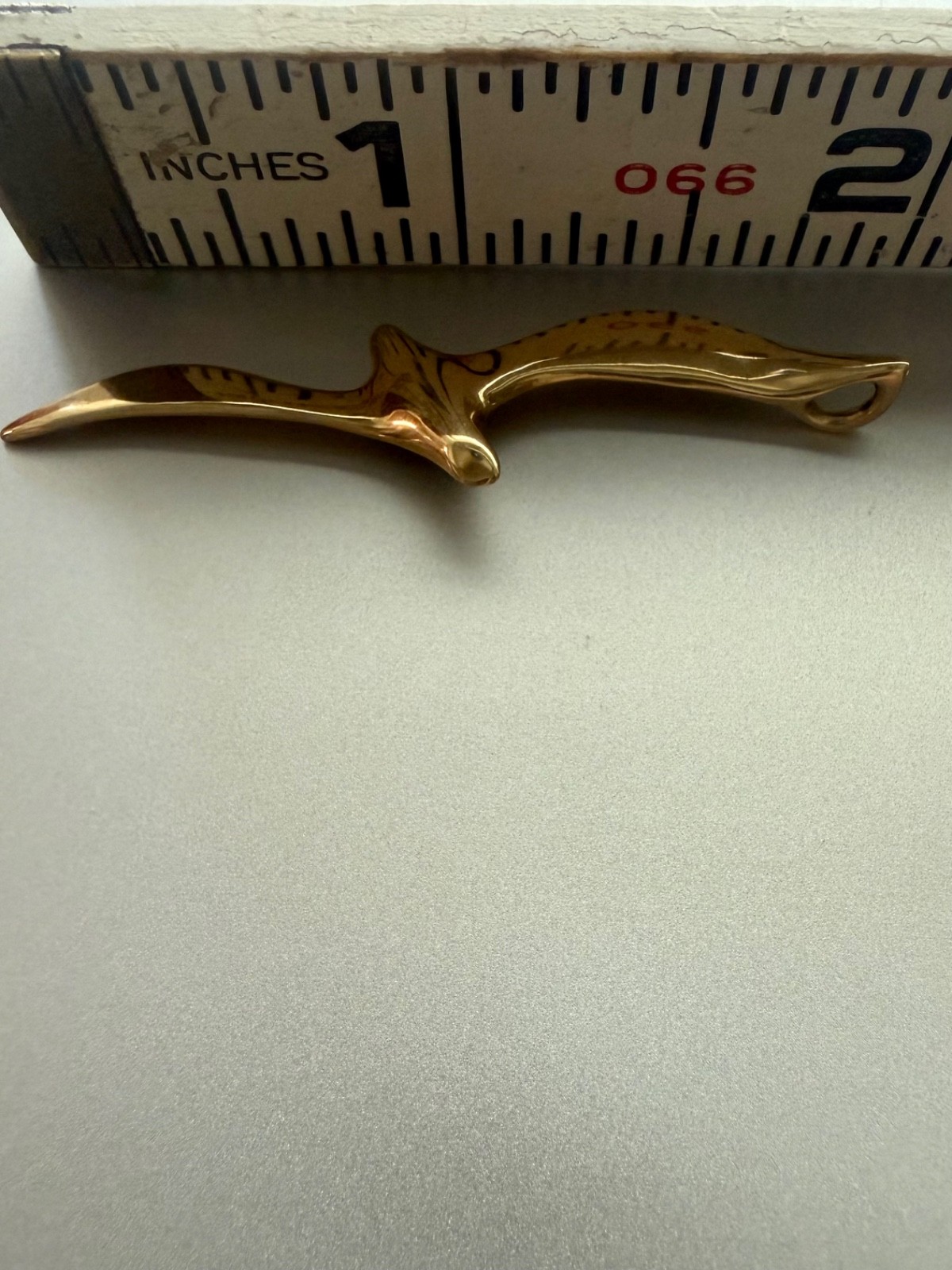 14K Solid Gold 2″ Seagull In Flight Pendant 2.95g.