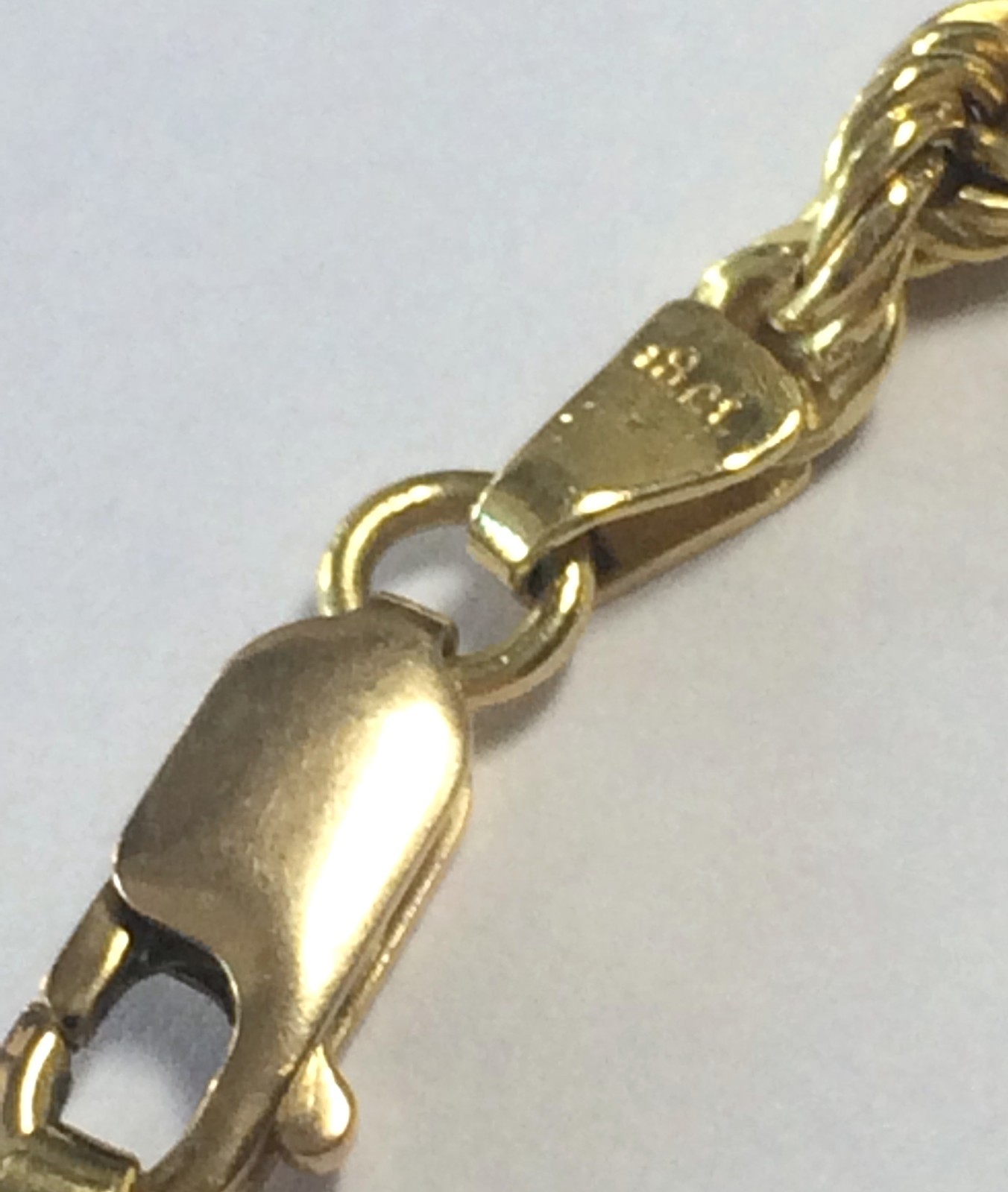 18ct Hallmarked Solid Gold Rope Chain Necklace. Length 20in. 13grams