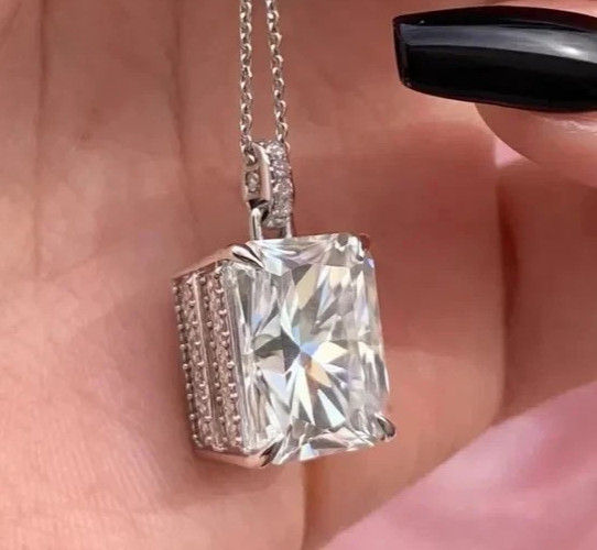 3.20Ct Radiant-Cut Lab Grown Diamond Solitaire Necklace Pendant 14k White Gold