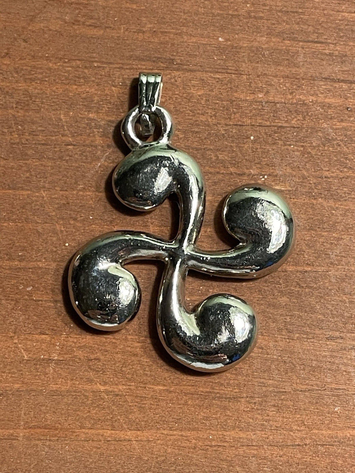 Vintage Silver Tone Asymmetrical Swirl Abstract Metal Pendant Charm