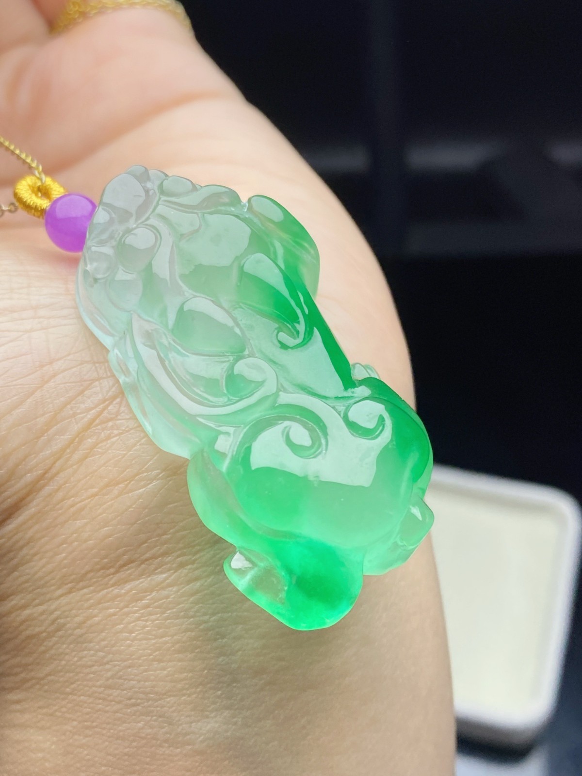 Natural Jadeite light Green Carved Pixiu Lucky Pendant +Necklace Amulet
