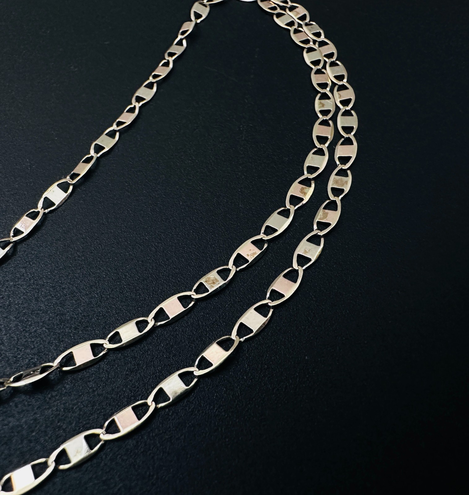 Solid 10K Multi-tone Gold Mariner Valentino Link Chain Necklace, 2.2mm, 18 7/8″
