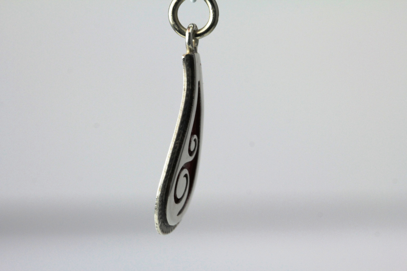 Southwestern Swirl Design Red Enamel Sterling Silver Pendant 2.5 Grams (PEN4429)